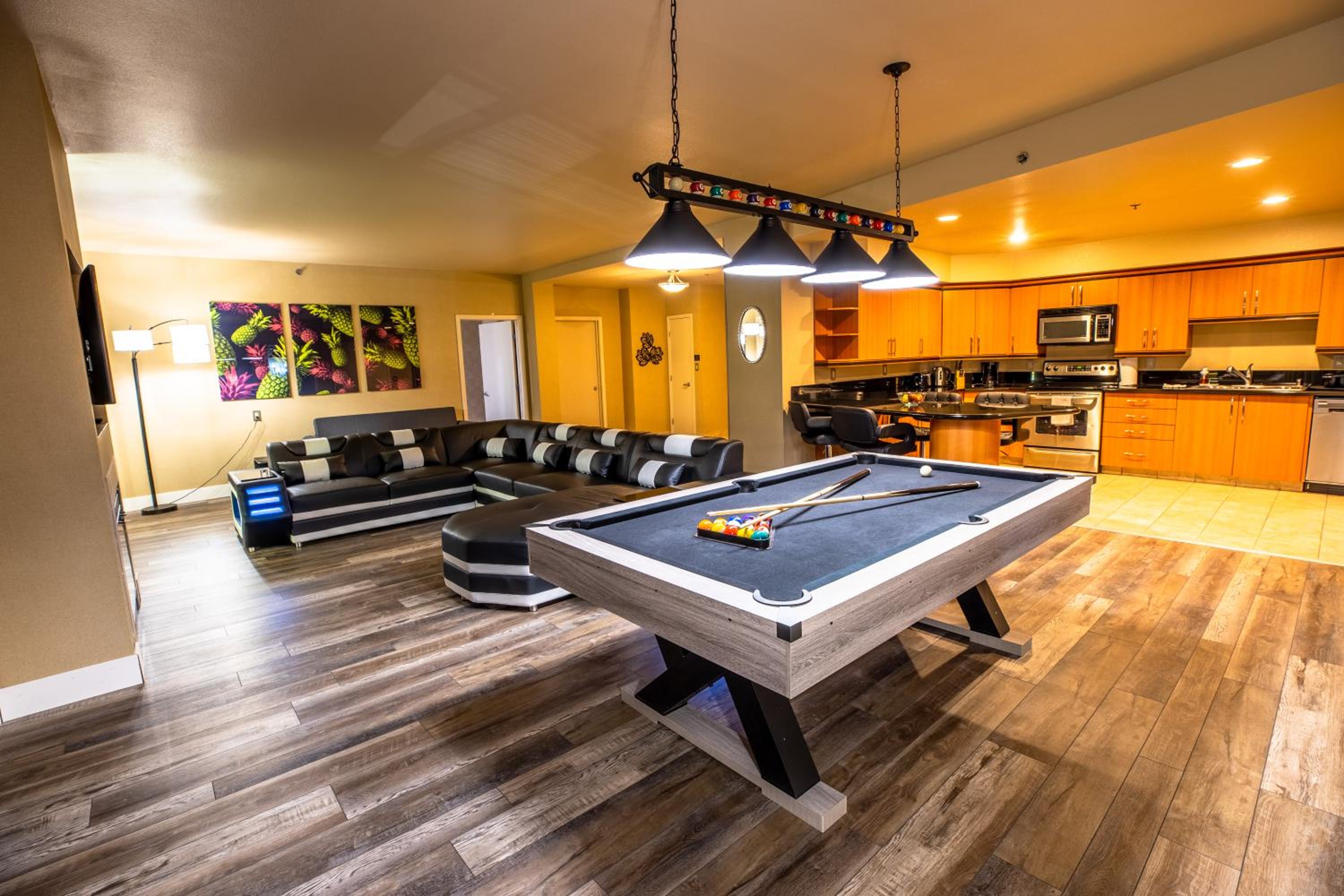 Penthouse Apartment - Photo 18