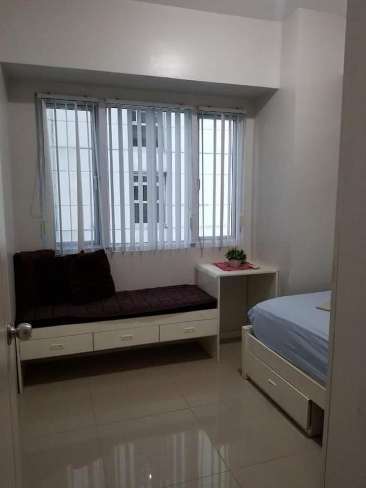 Two-Bedroom Suite - Photo 6