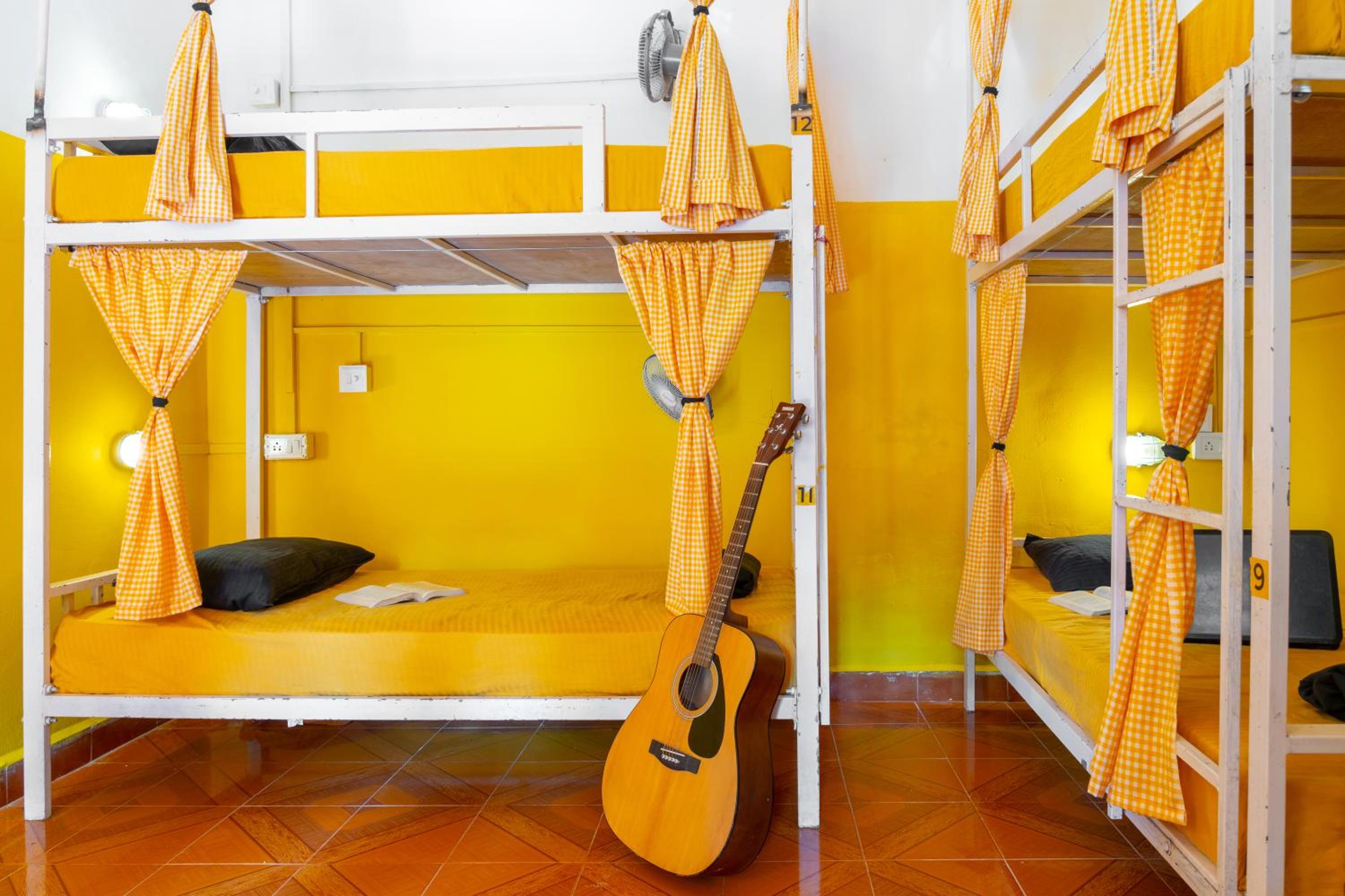 Bed in 4-Bed Mixed Dormitory Room photo 1