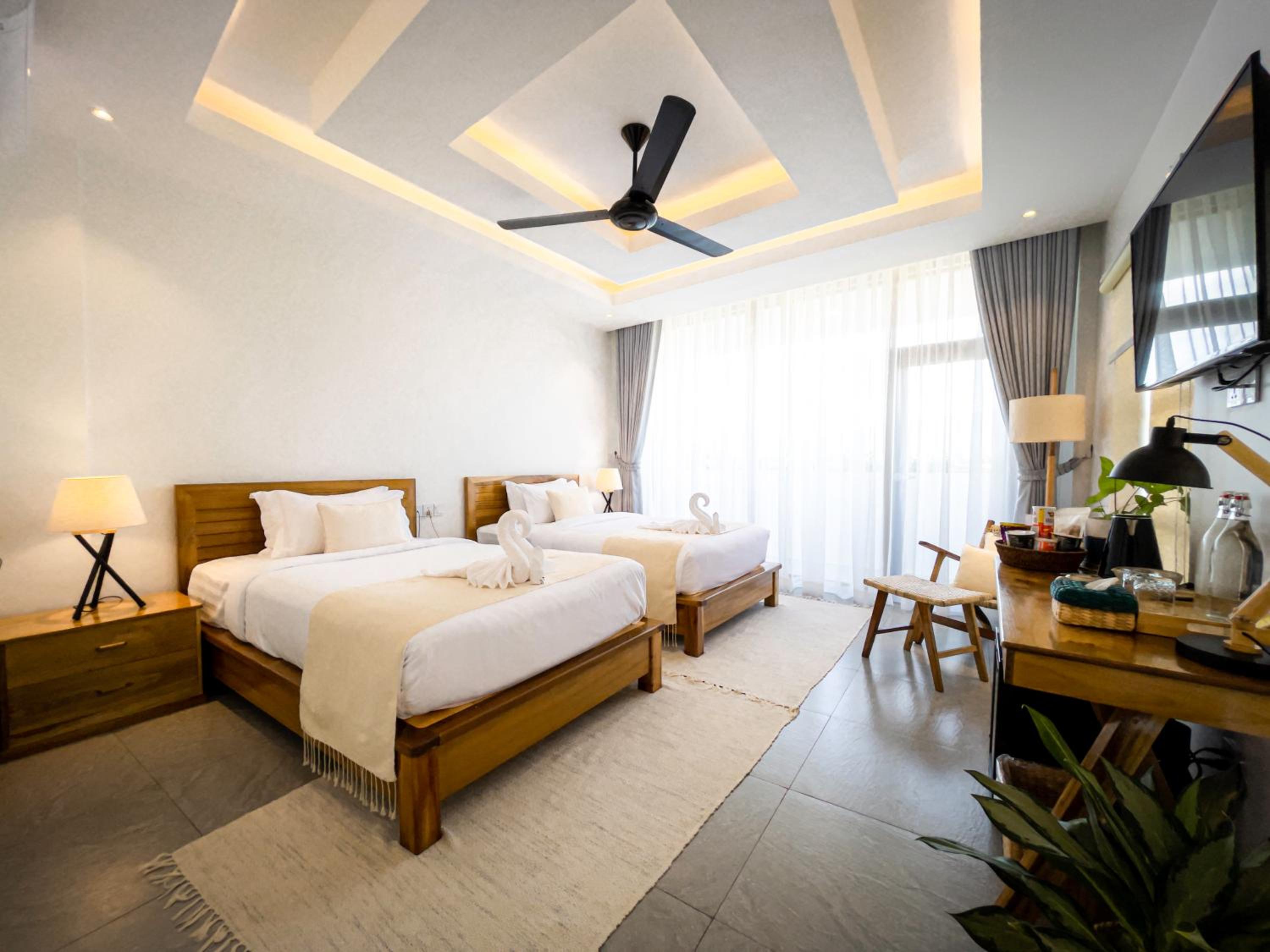 Twin Room with Mountain View - No Bathtub - Photo 7