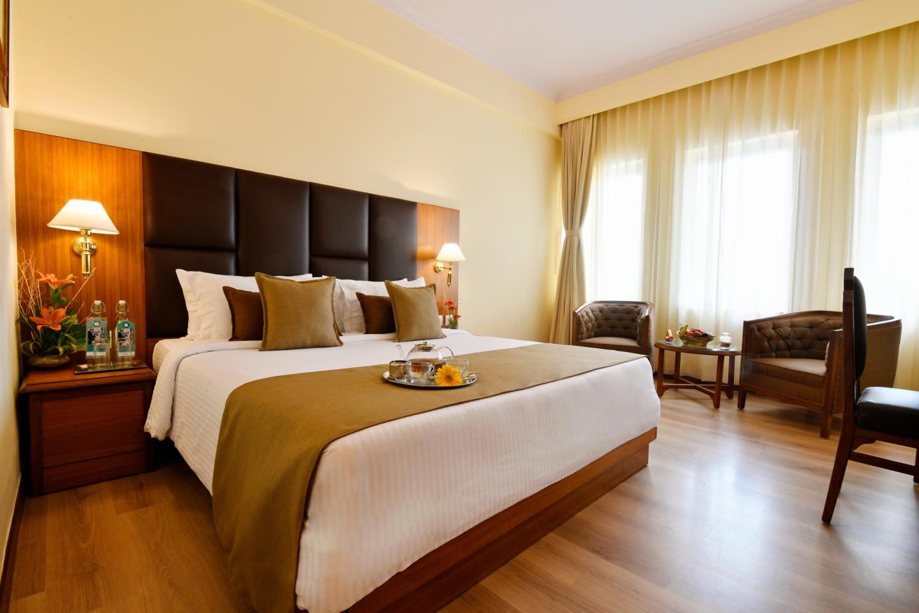 Deluxe Room - Photo 4