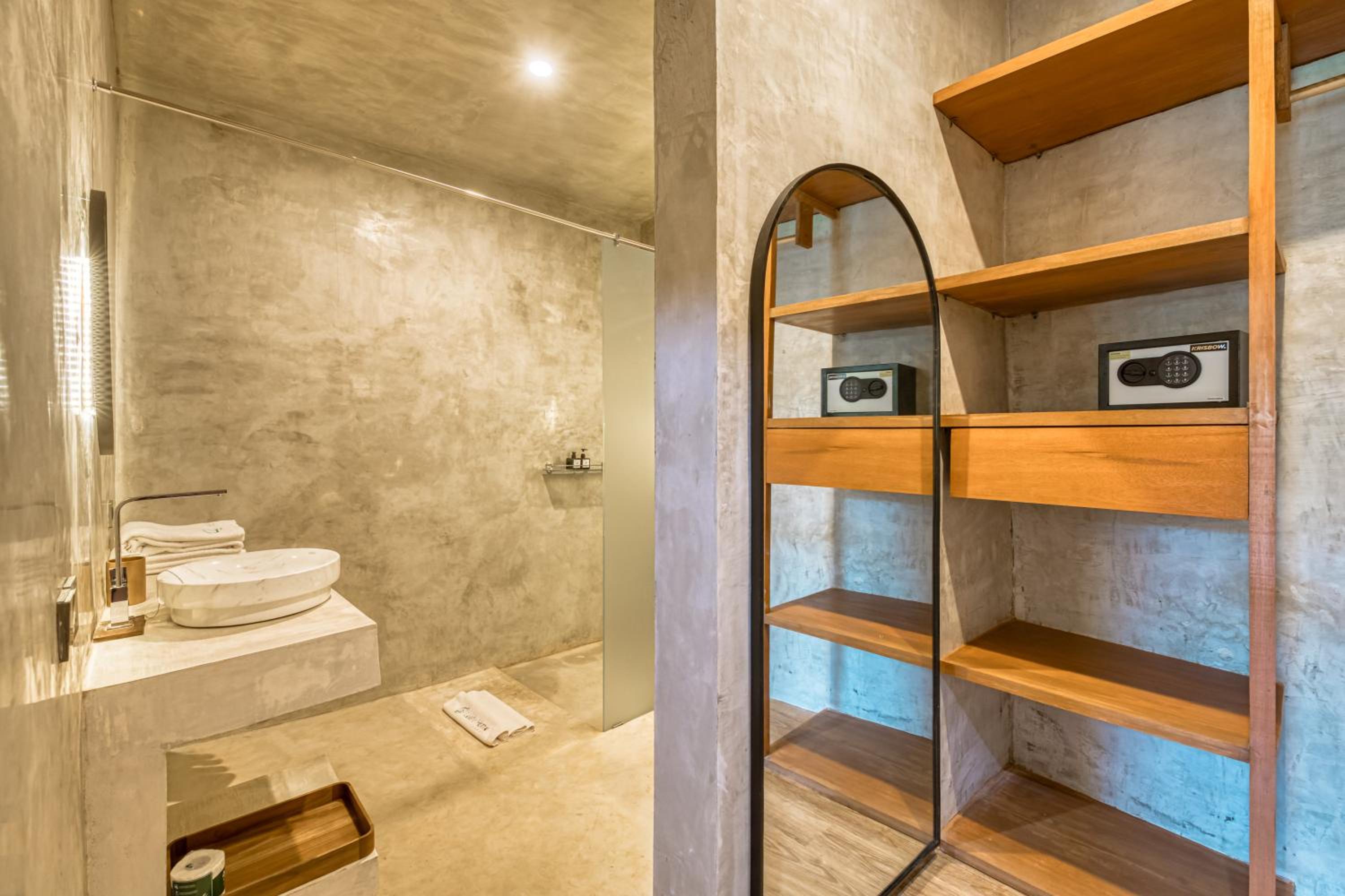 Standard Double or Twin Room - Photo 3