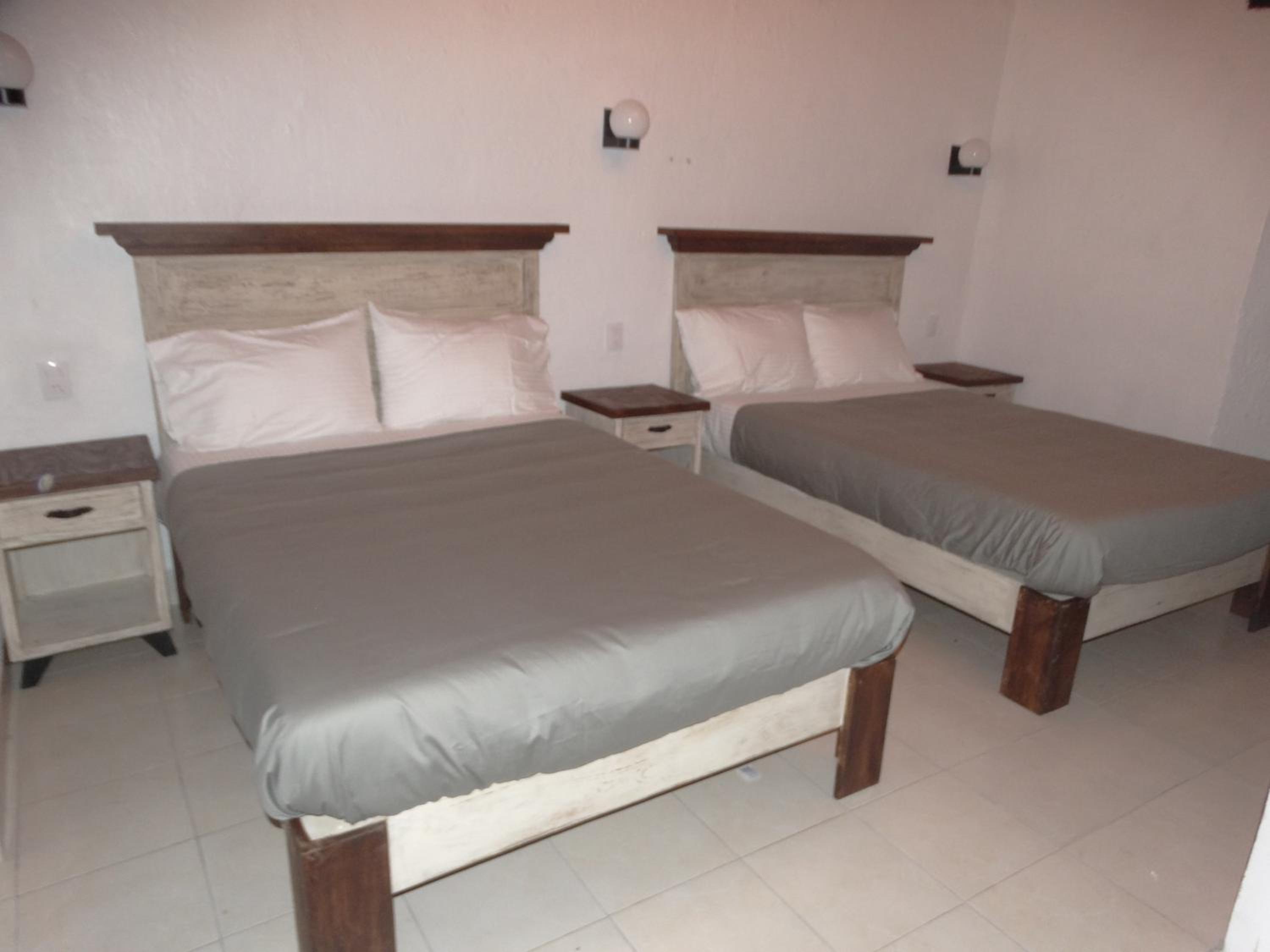 Two-Bedroom Apartment - Photo 14