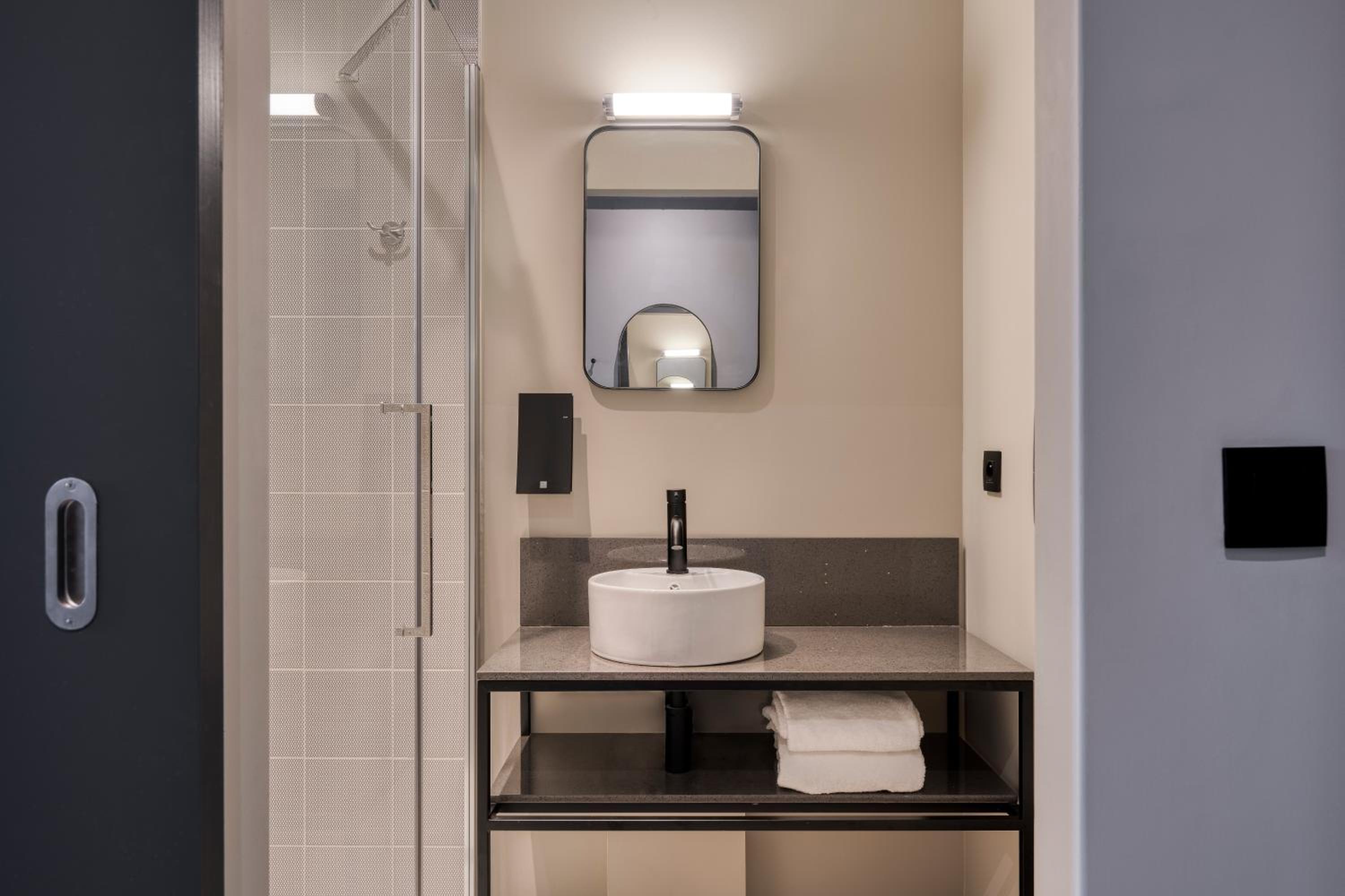 Double Room - Photo 4