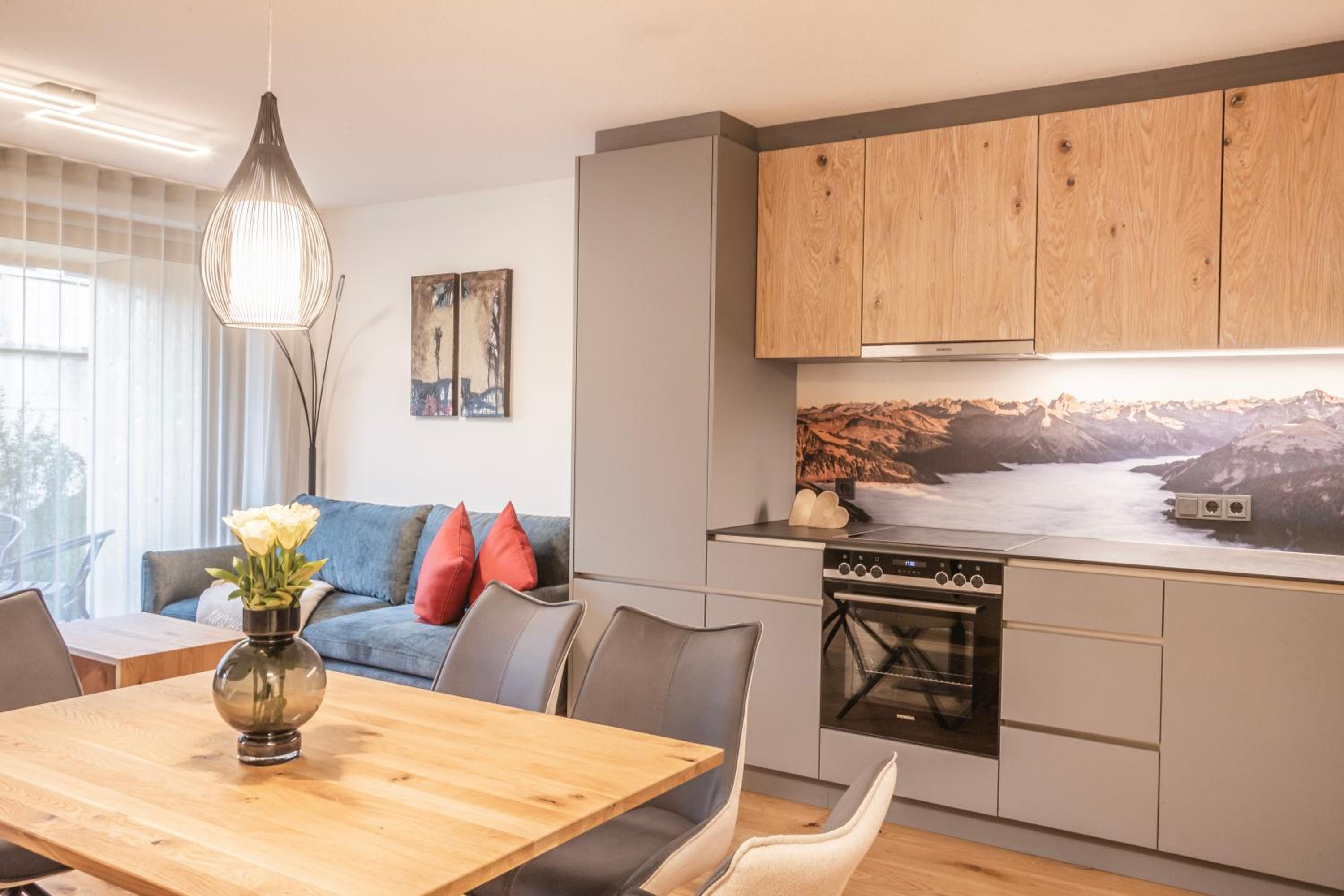Two-Bedroom Apartment with Terrace photo 3