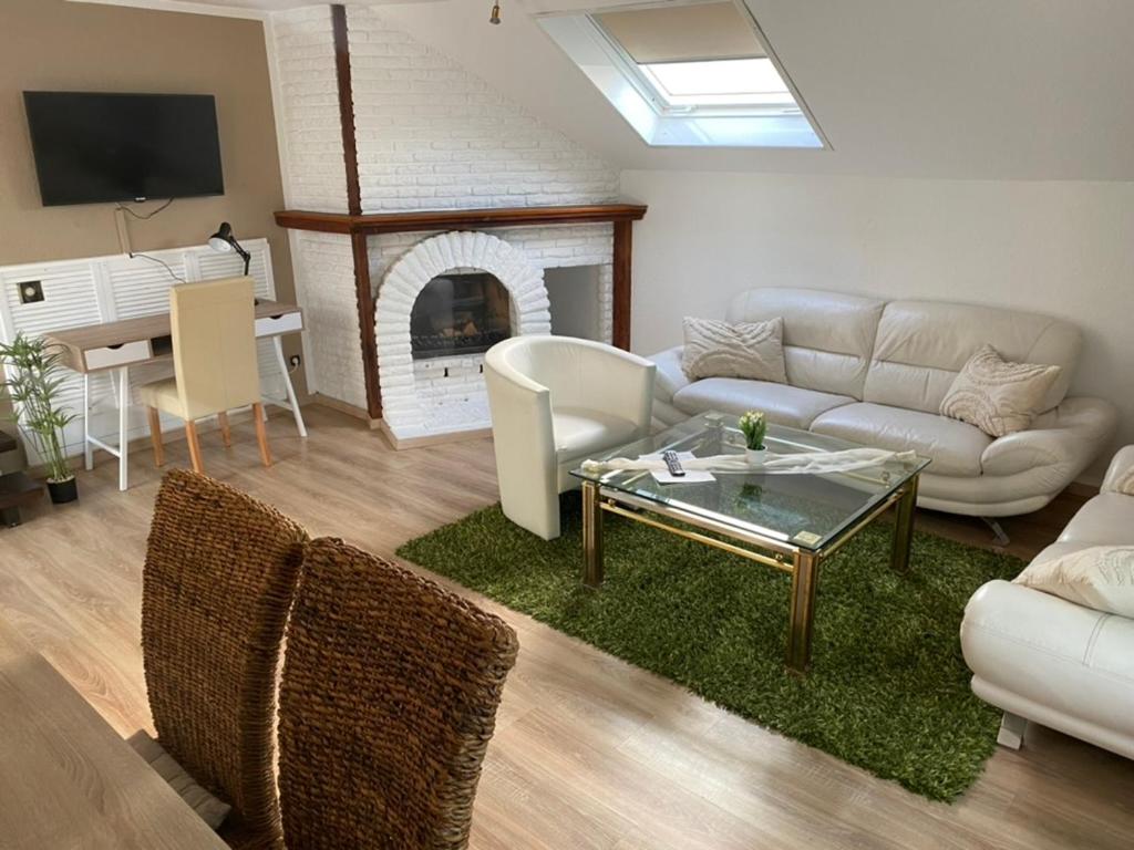 Two-Bedroom Holiday Apartment (6 Adults) - Photo 25