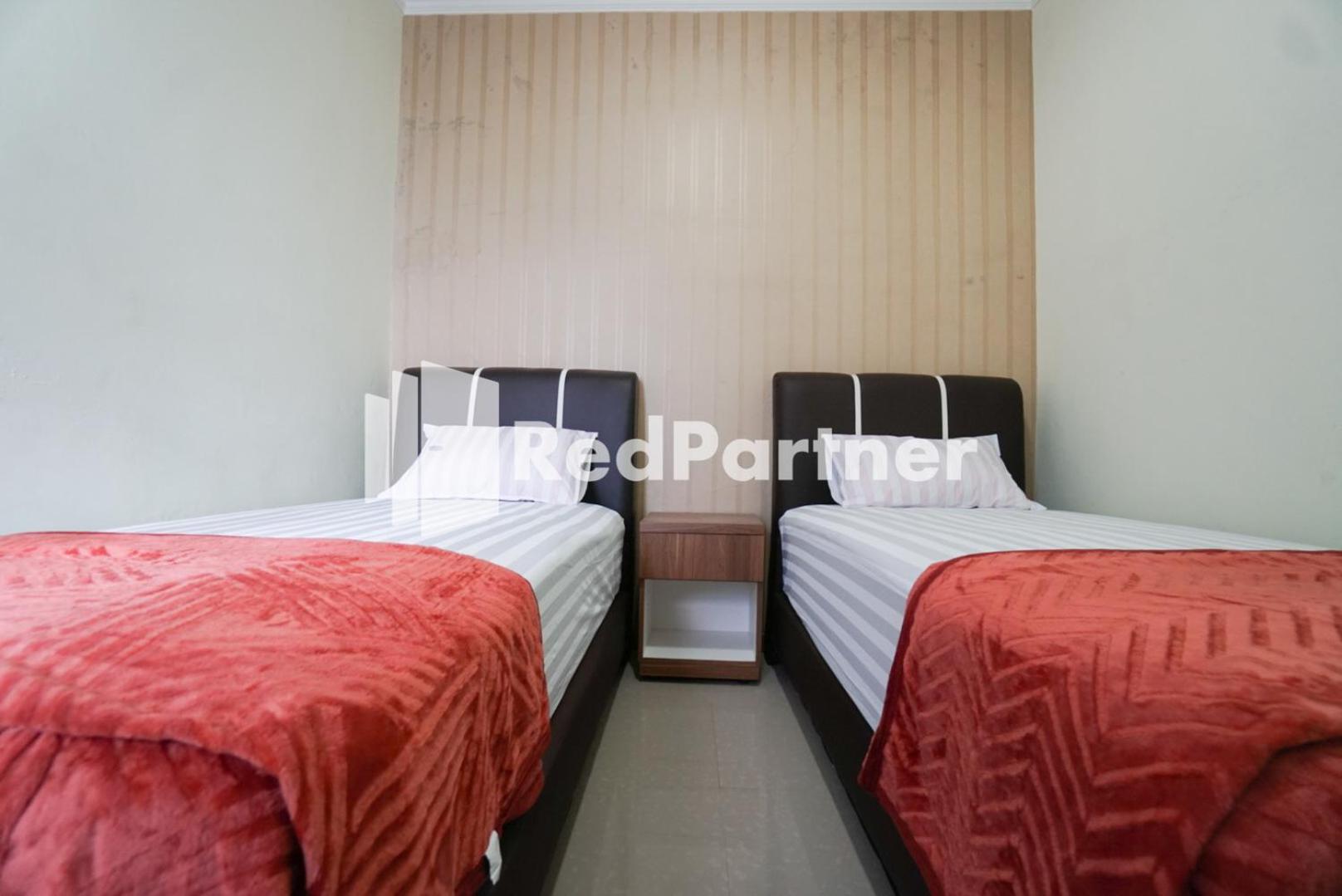 Deluxe Twin Room - Photo 8
