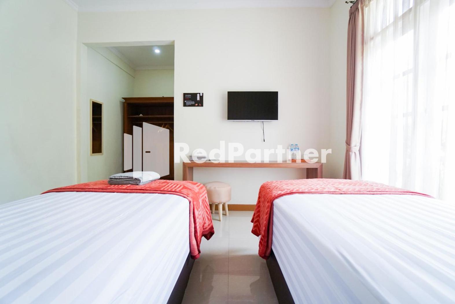 Superior Twin Room - Photo 4