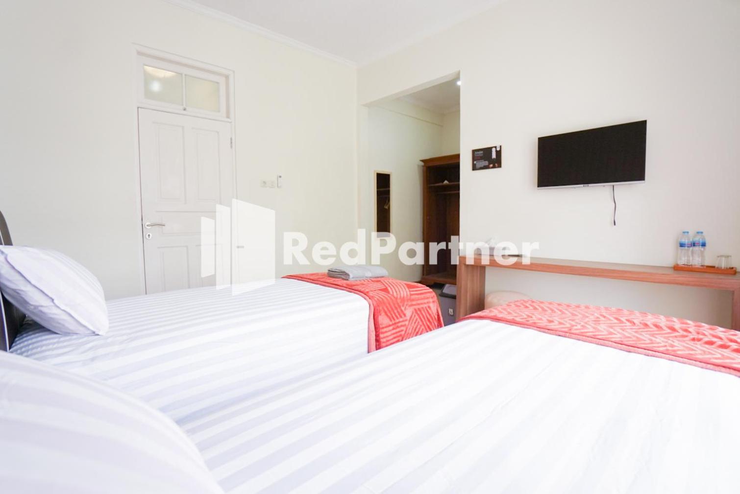 Superior Twin Room - Photo 3