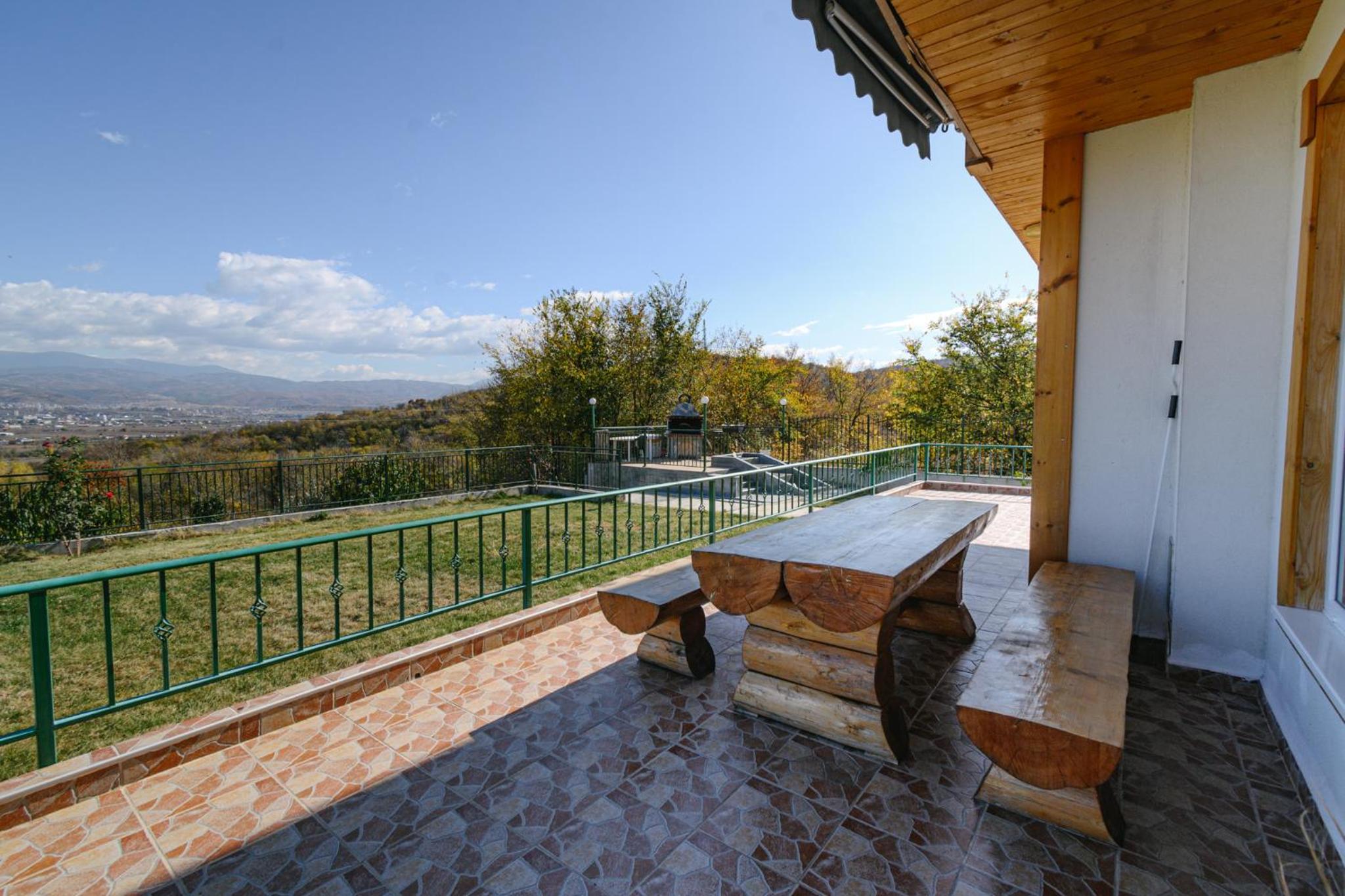Three-Bedroom Villa - Photo 10