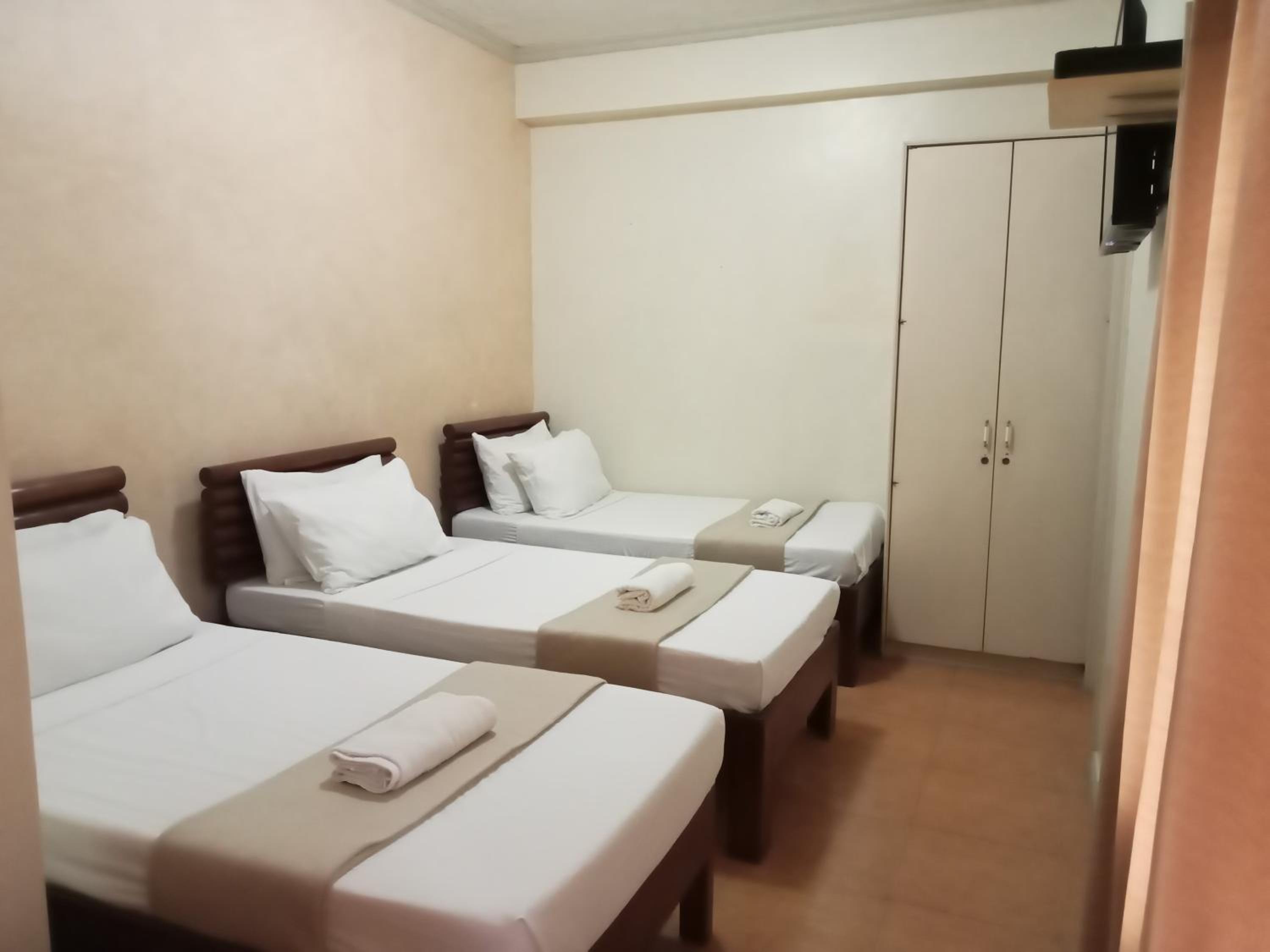 Triple Room - Photo 3