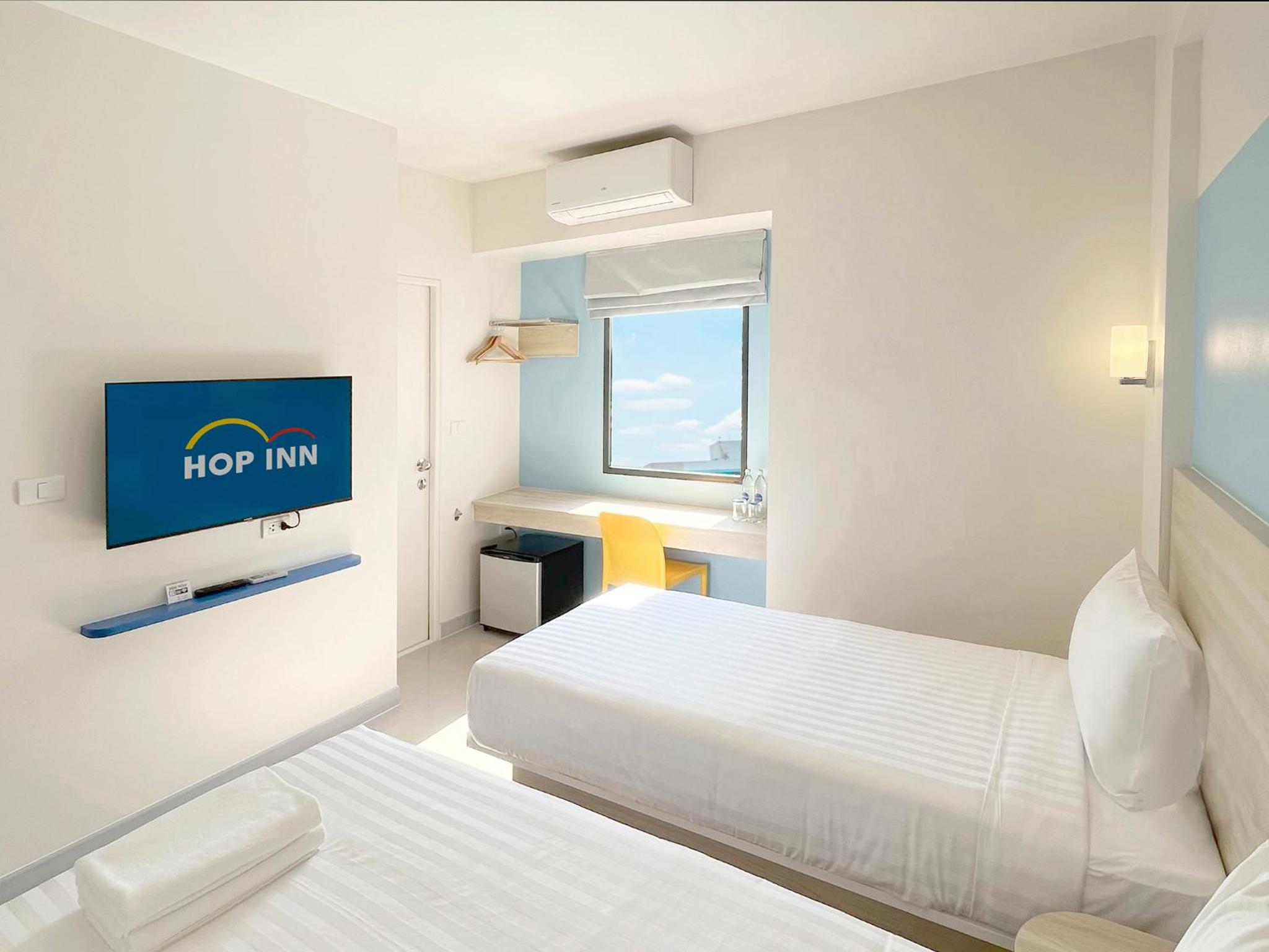 Standard Twin Room photo 3