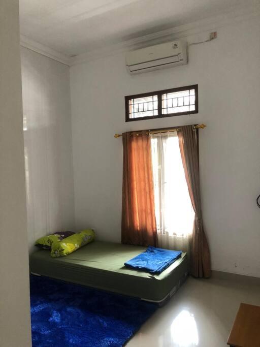 Three-Bedroom House photo 1