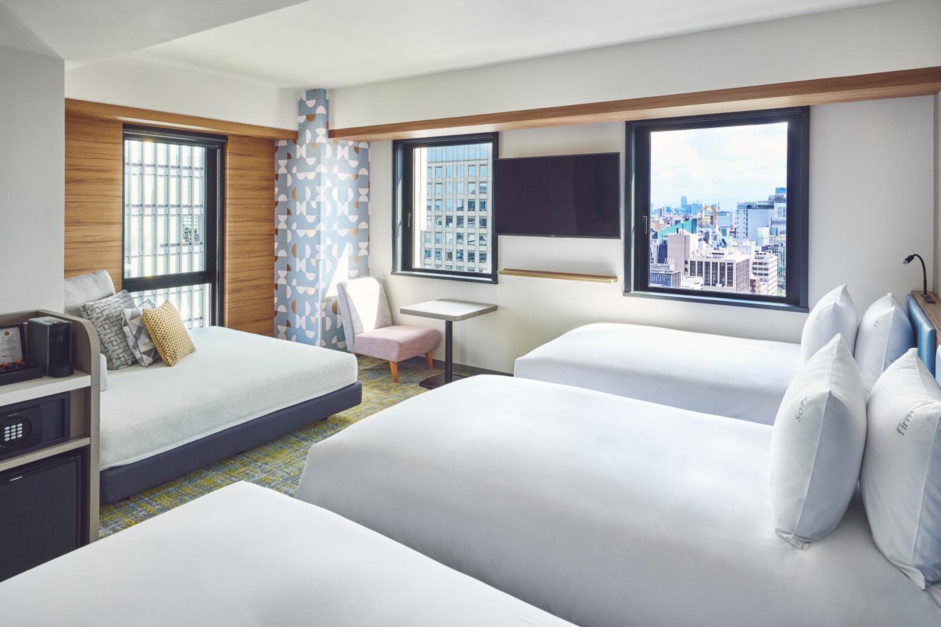 Premium Triple Room with Free Breakfast - High Floor photo 1