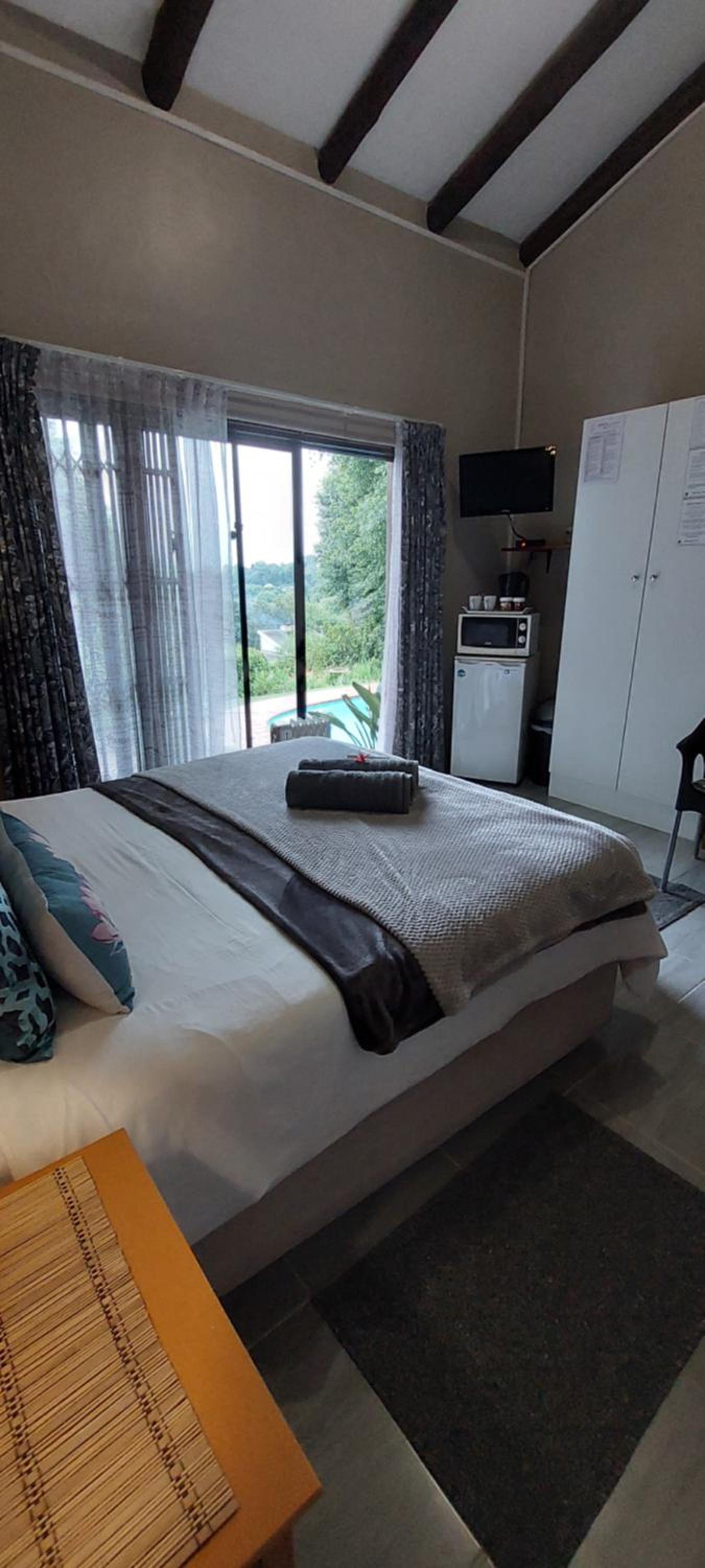 Double Room with Garden View photo 3