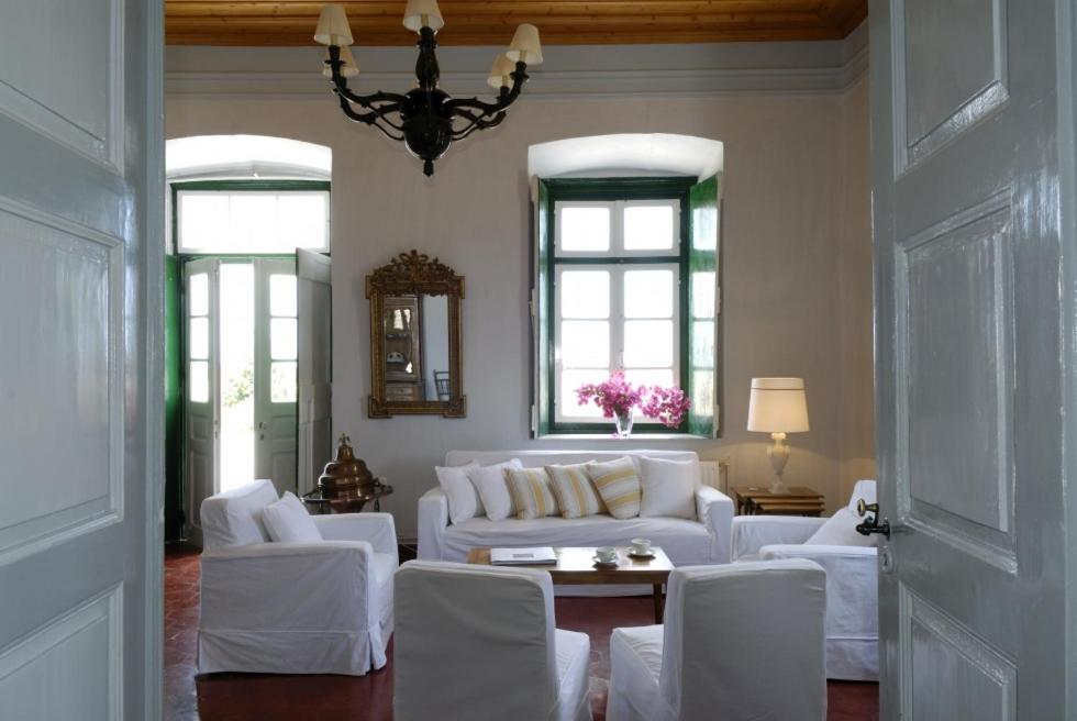Old Mansion - Photo 14
