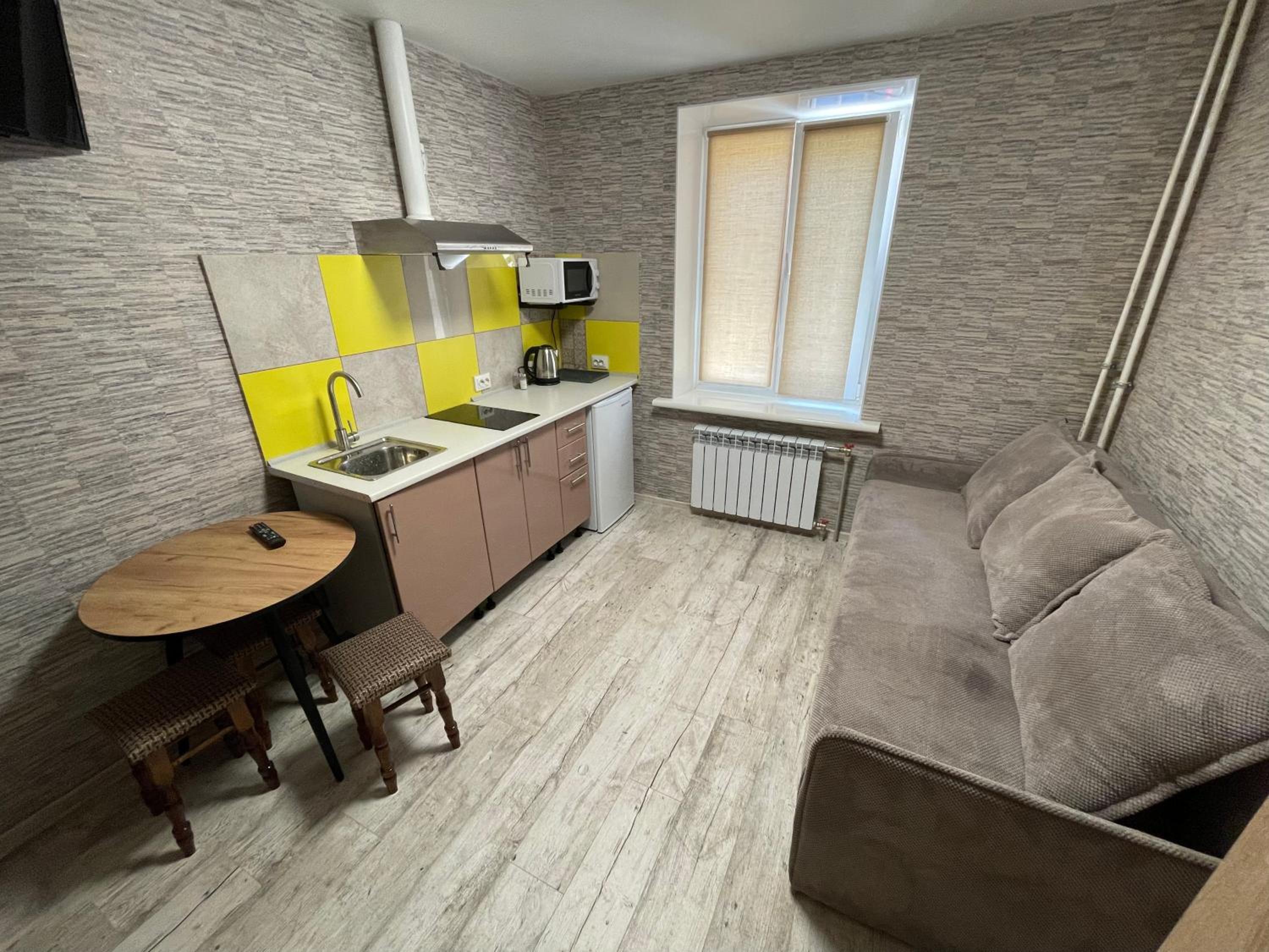 Studio Apartment photo 2