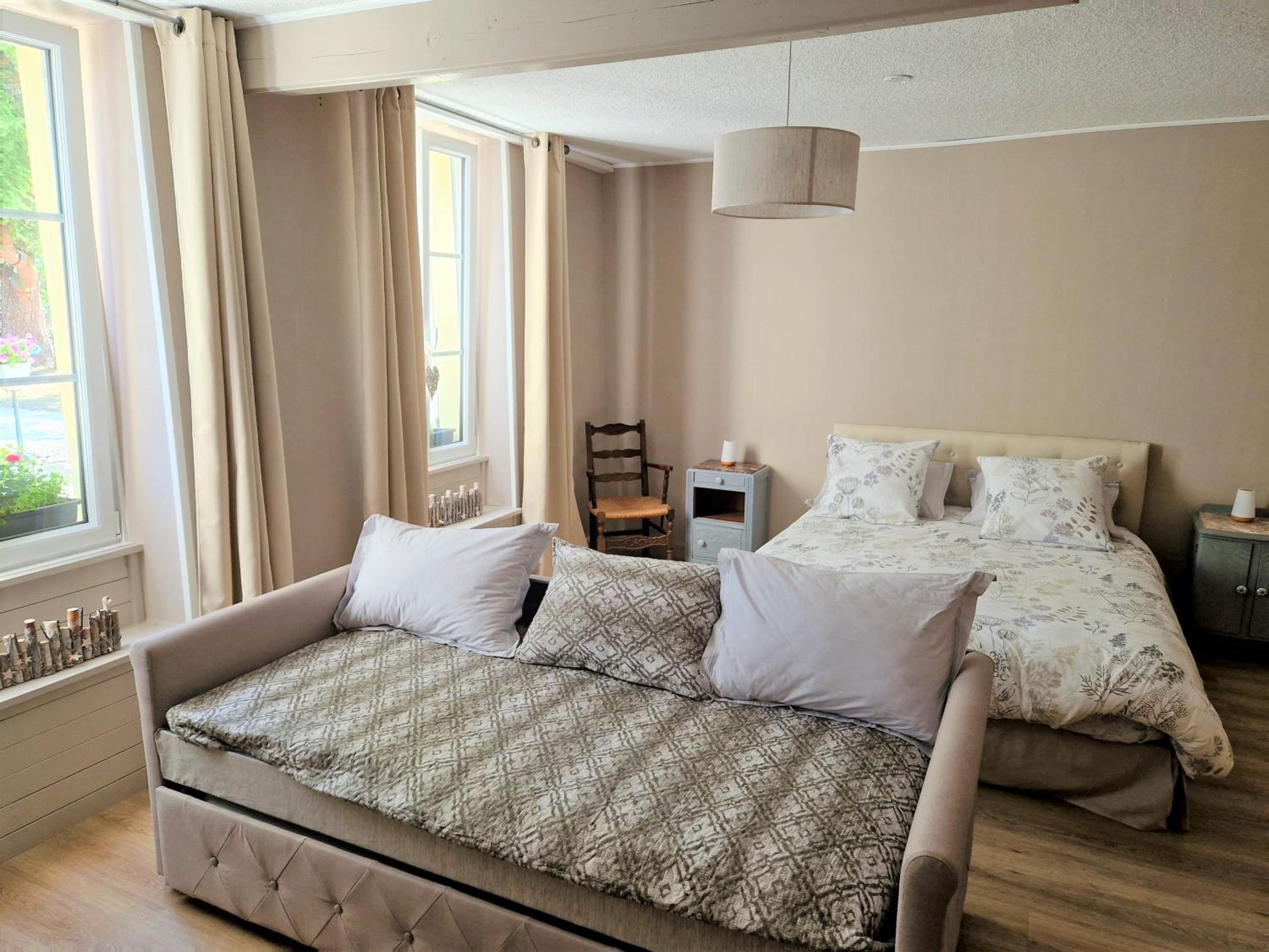 Double Room with Park View - Photo 7