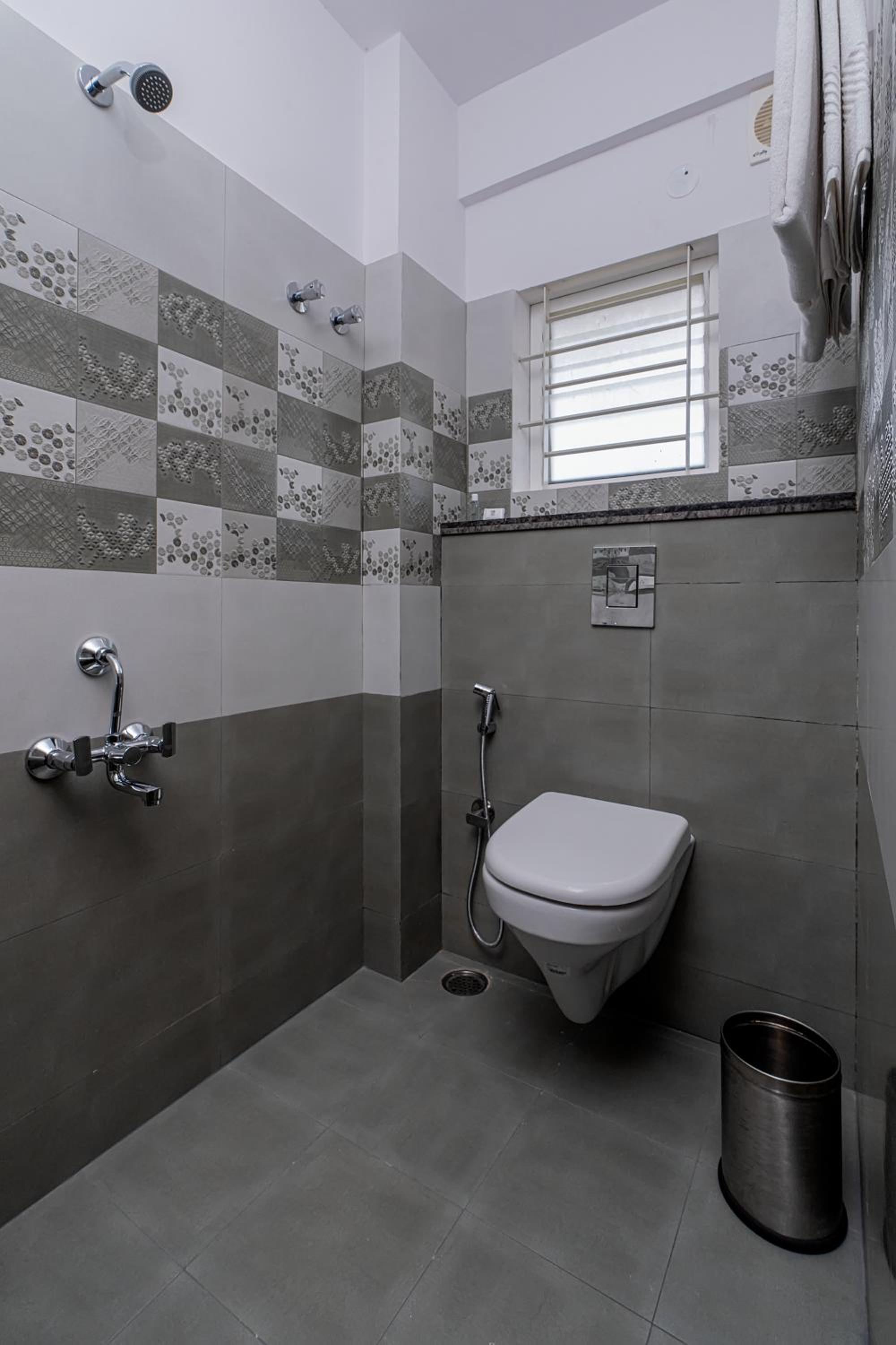 Budget Double Room - Photo 5