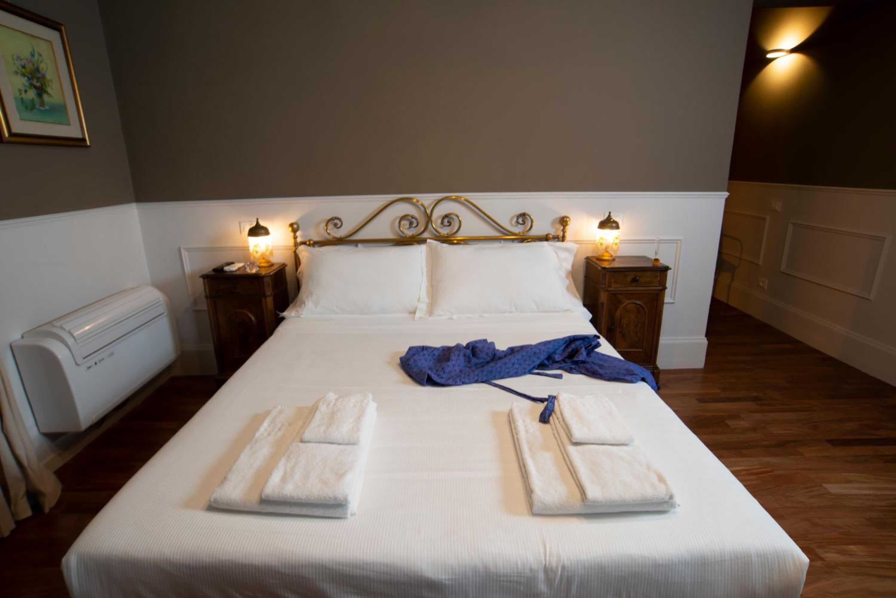 Suite with Balcony