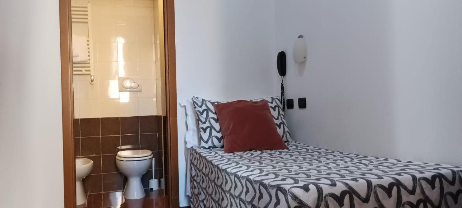 Classic Single Room photo 3