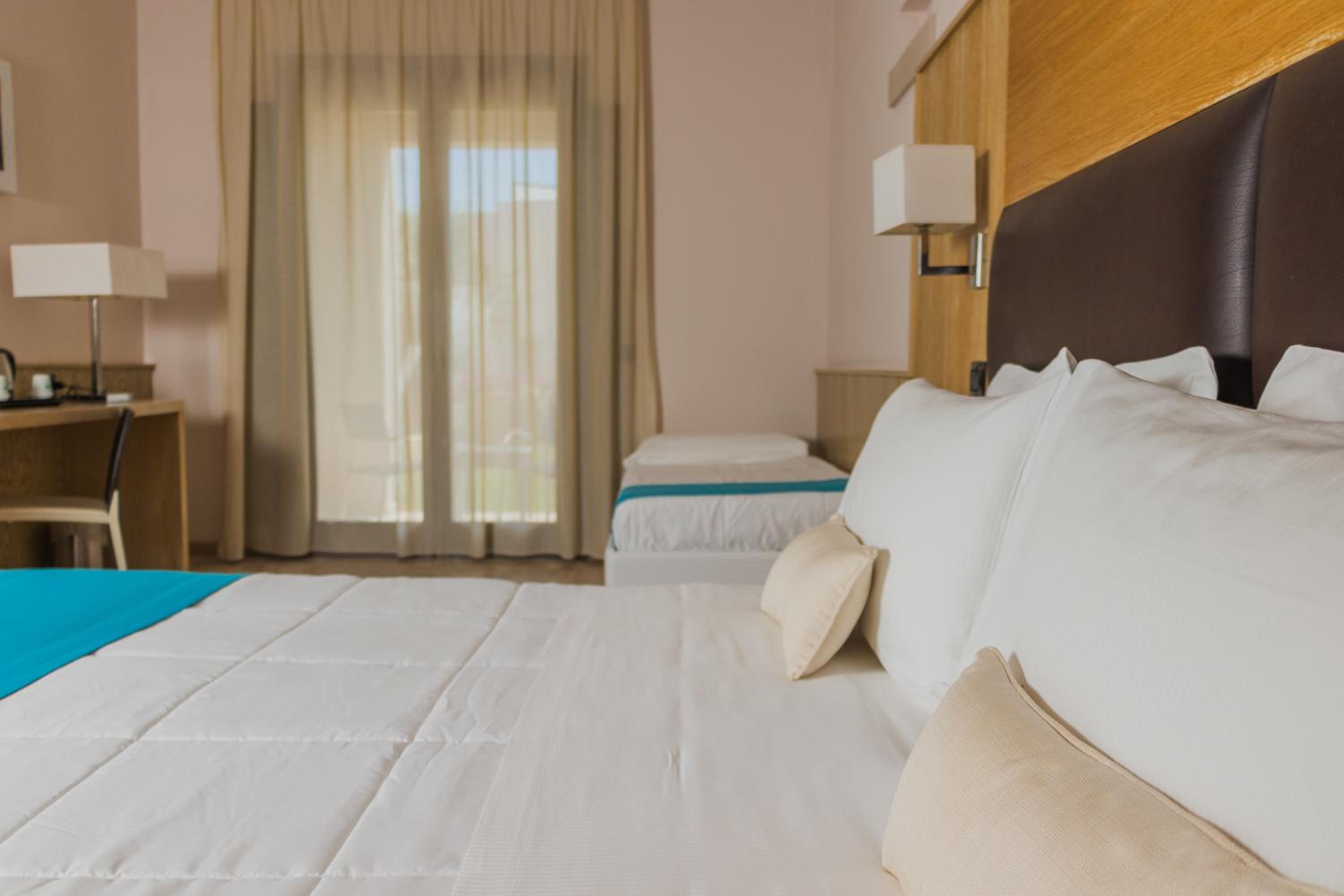 Superior Triple Room - Photo 2
