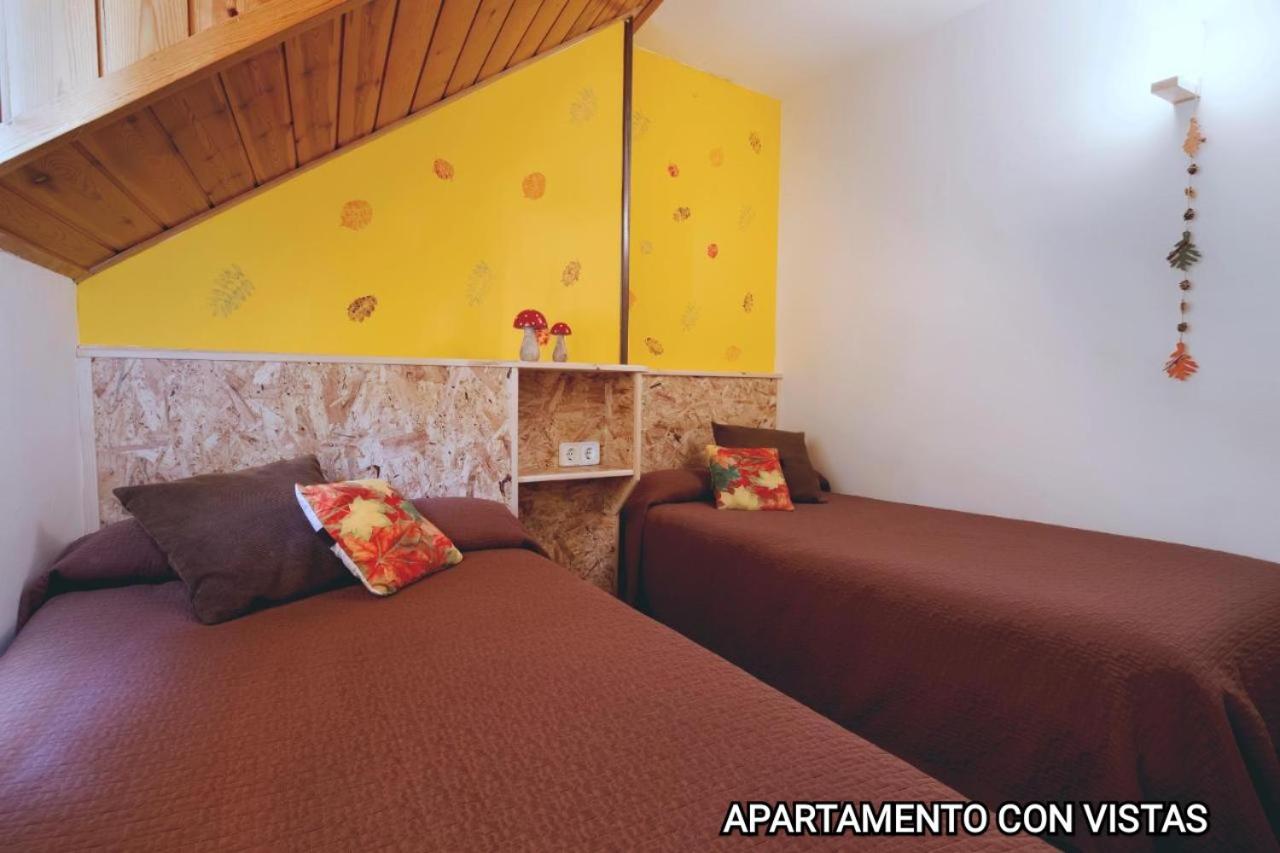Apartment With Mountain View photo 2