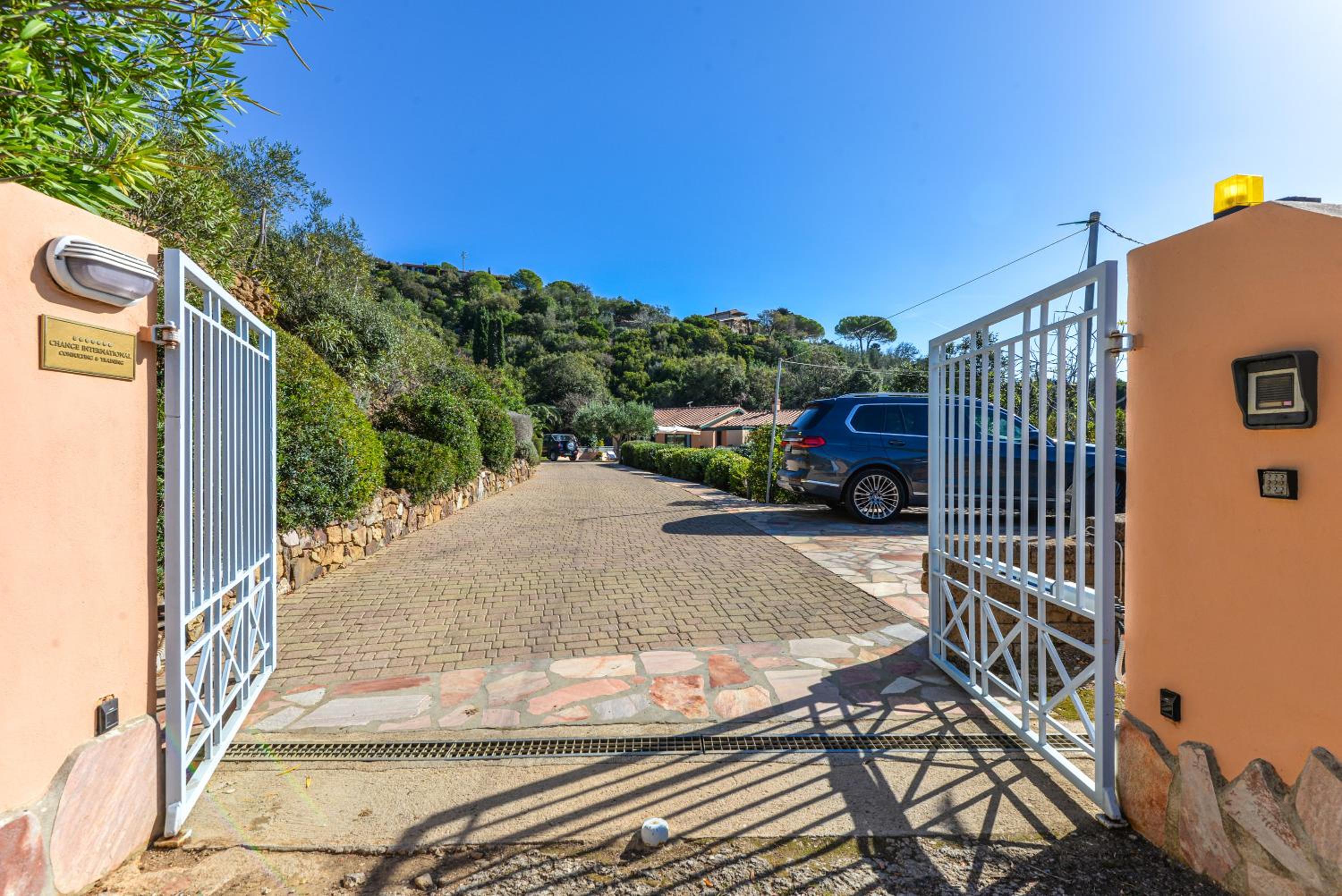 Villa with Sea View photo 2