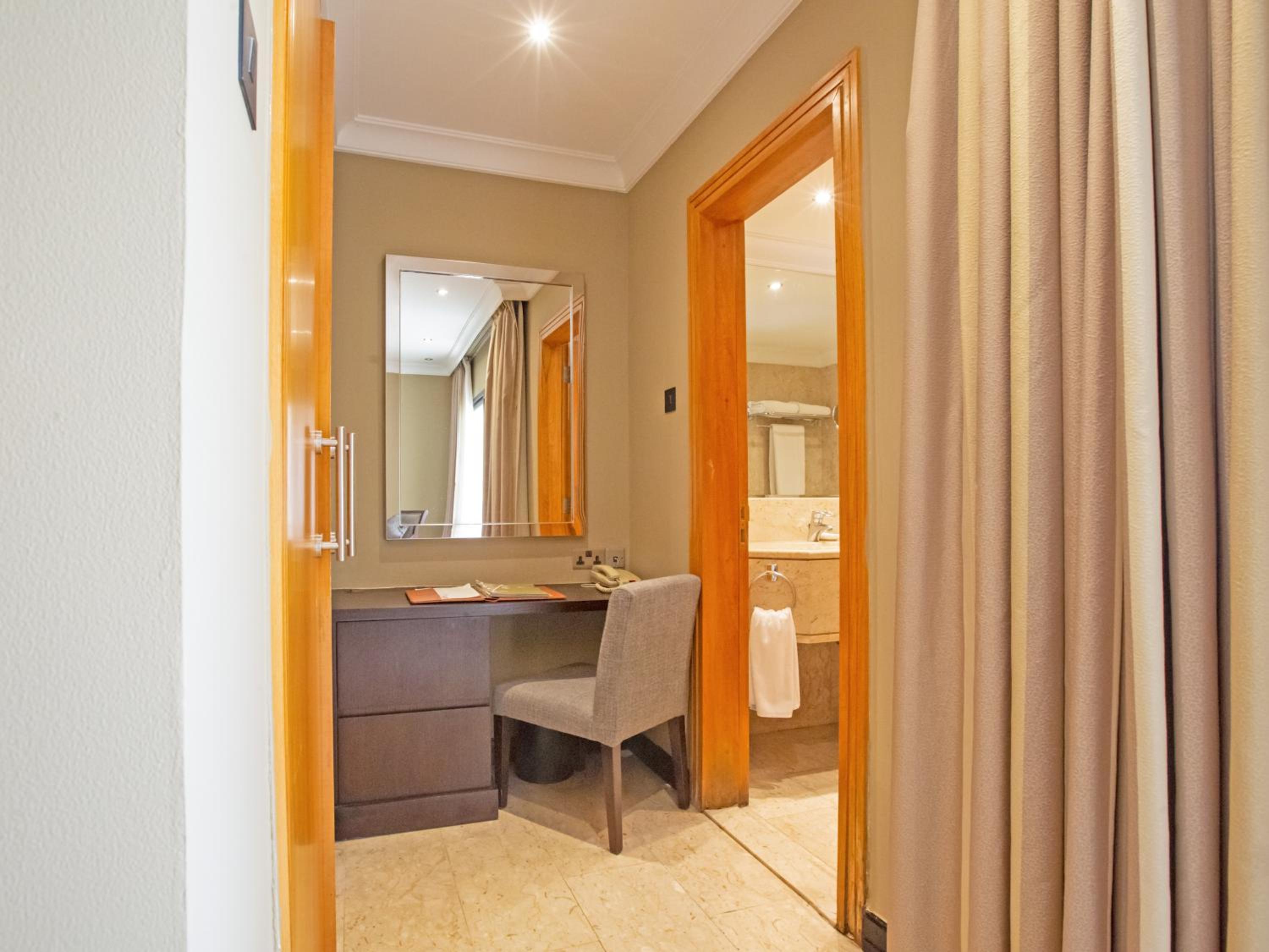 Executive Suite photo 3