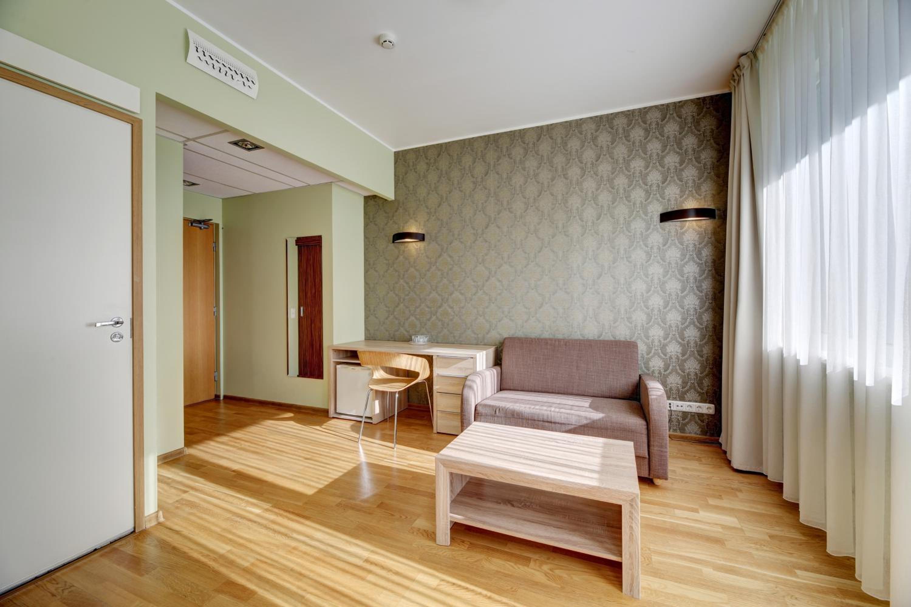 Family Room Large