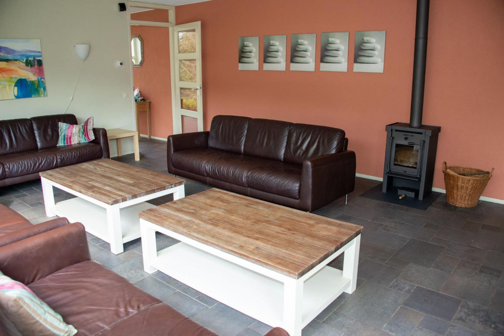 Villa photo 2