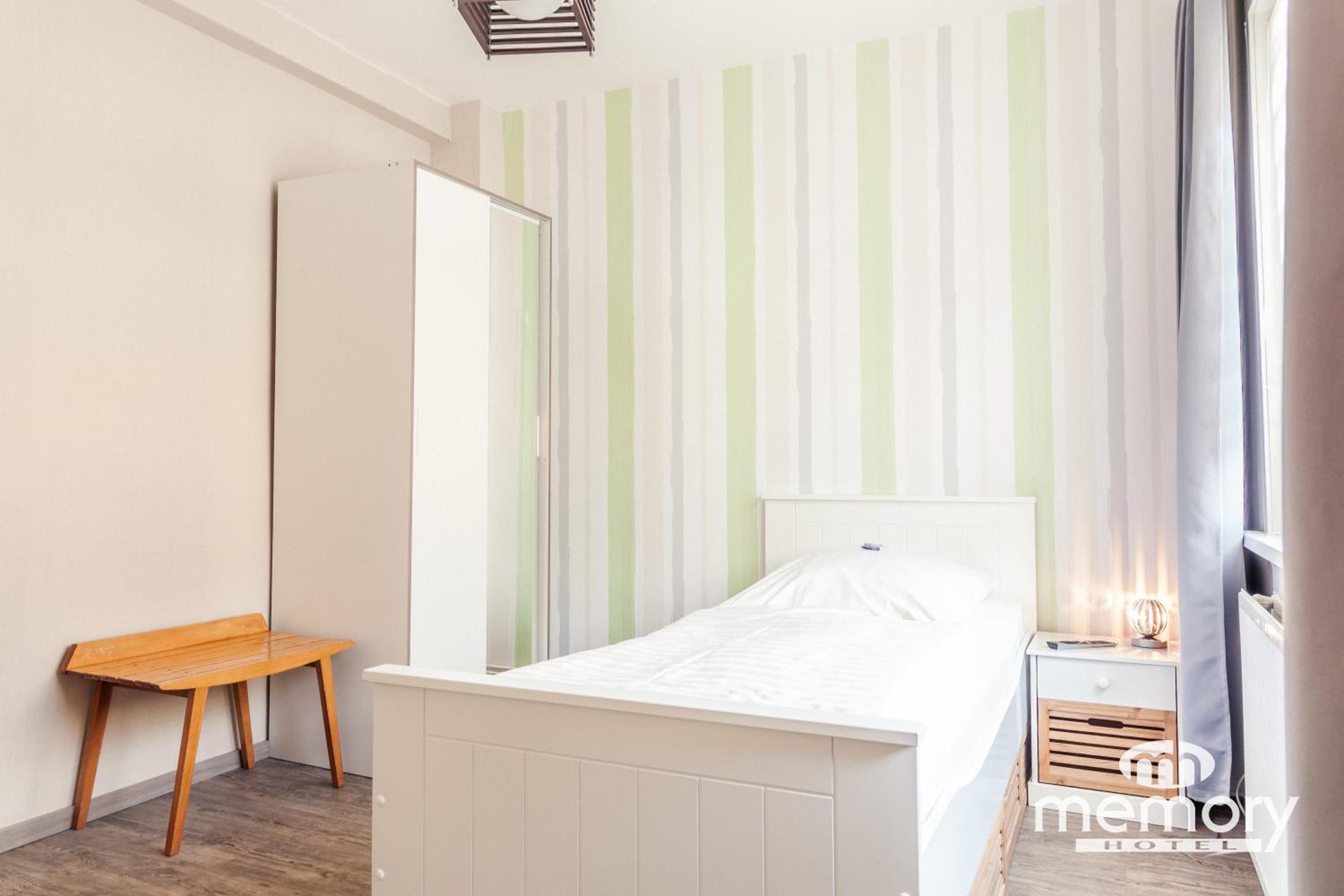 Single Room photo 1