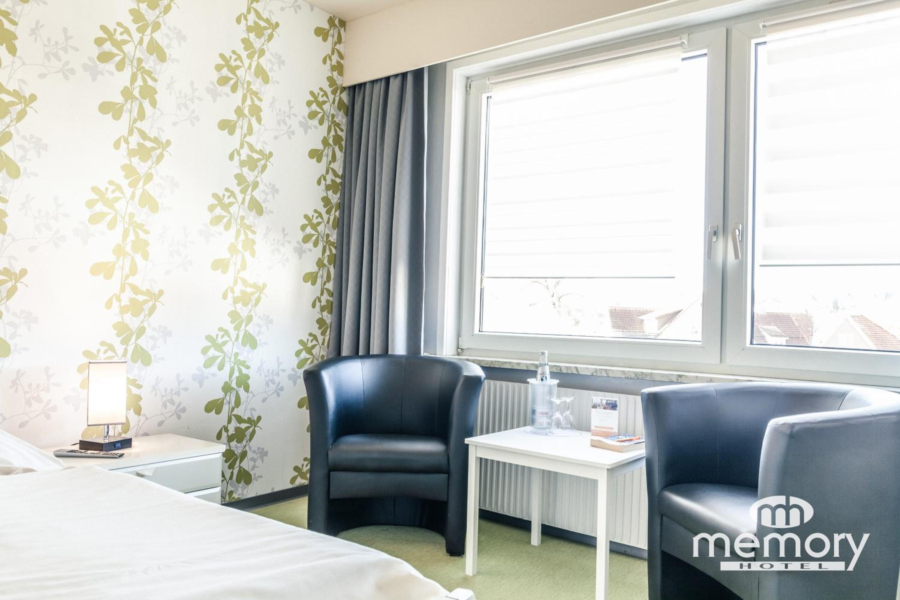 Double Room - Photo 16