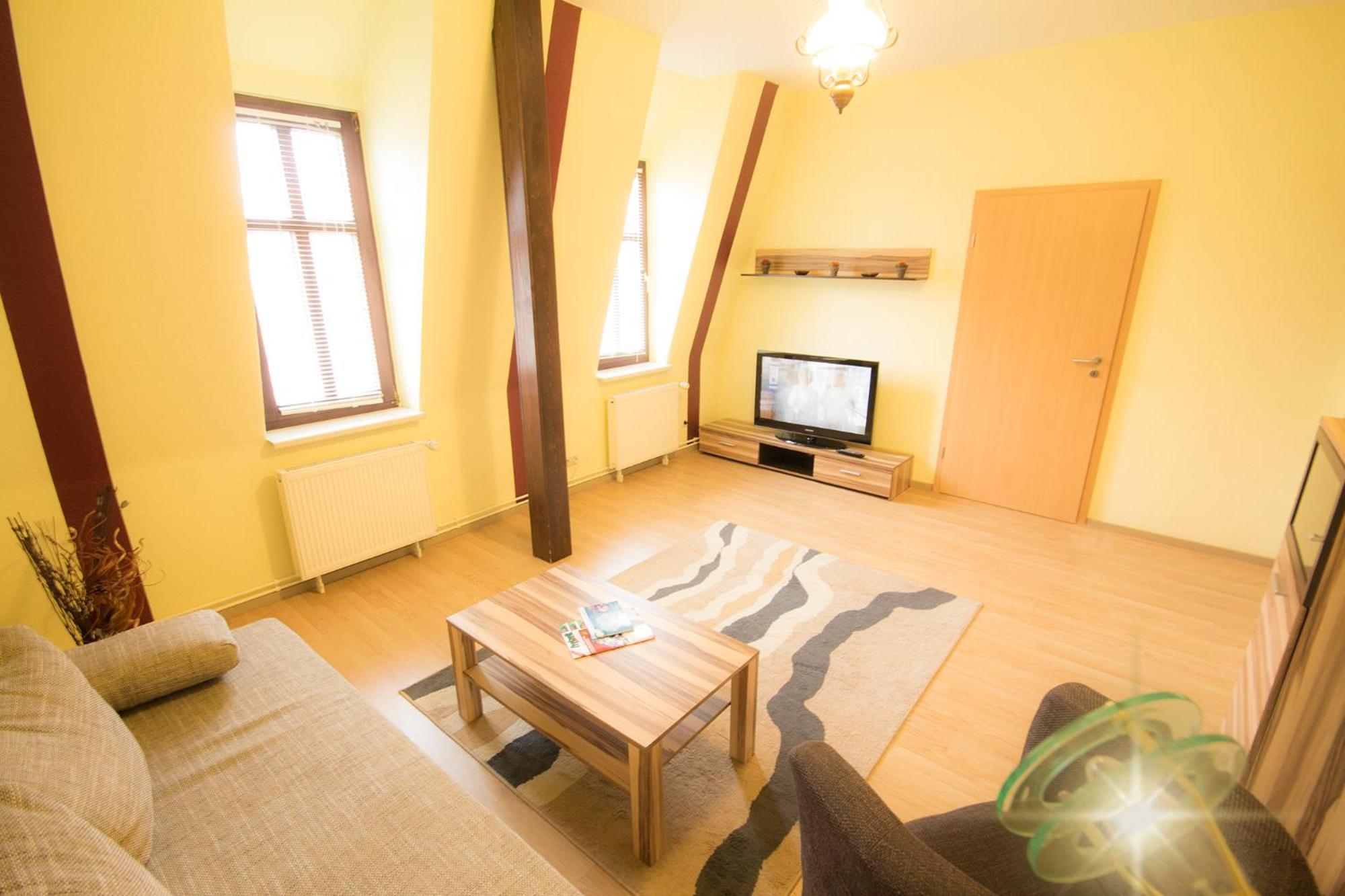 Family Room photo 3