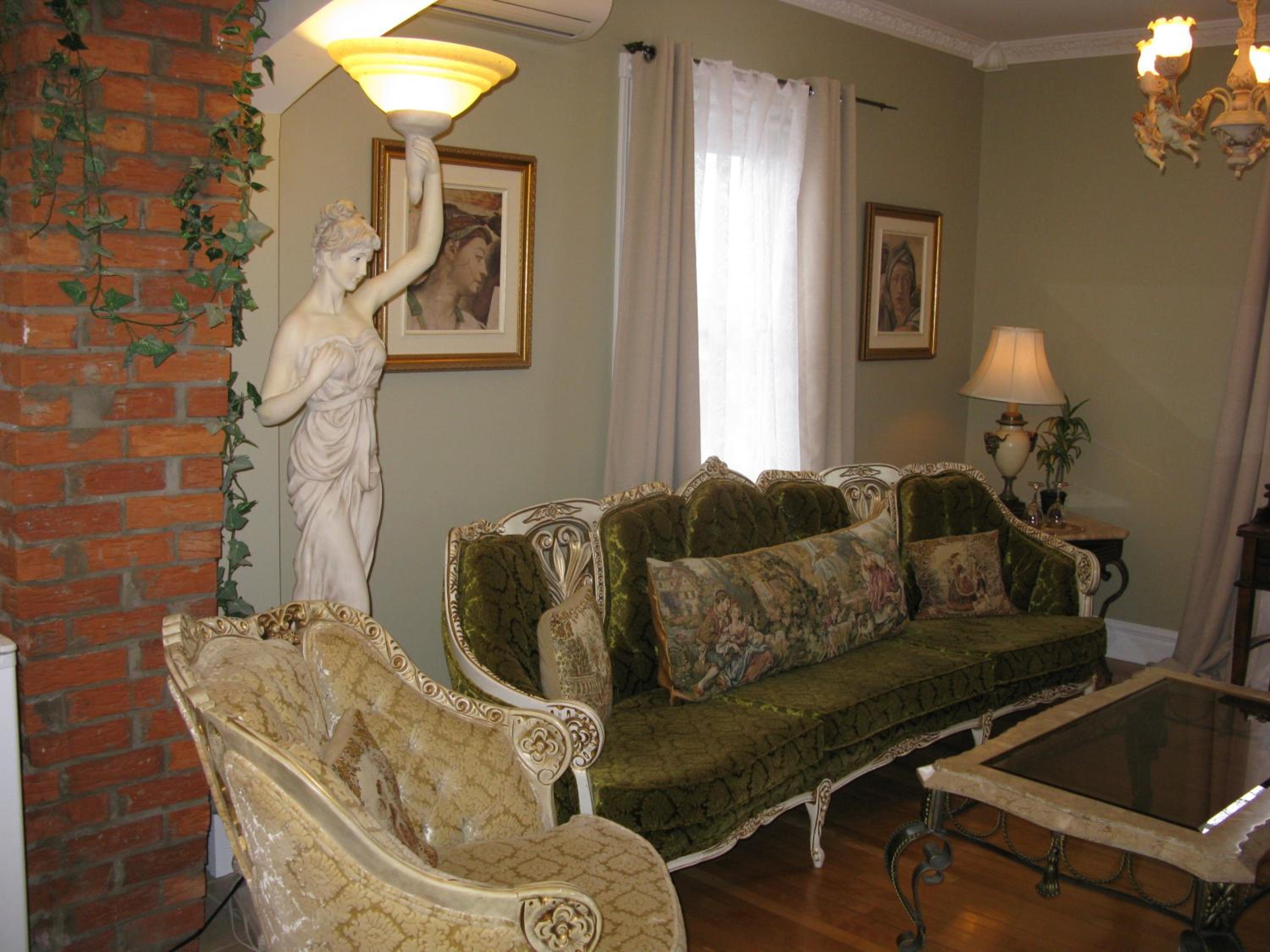 Deluxe Suite photo 1