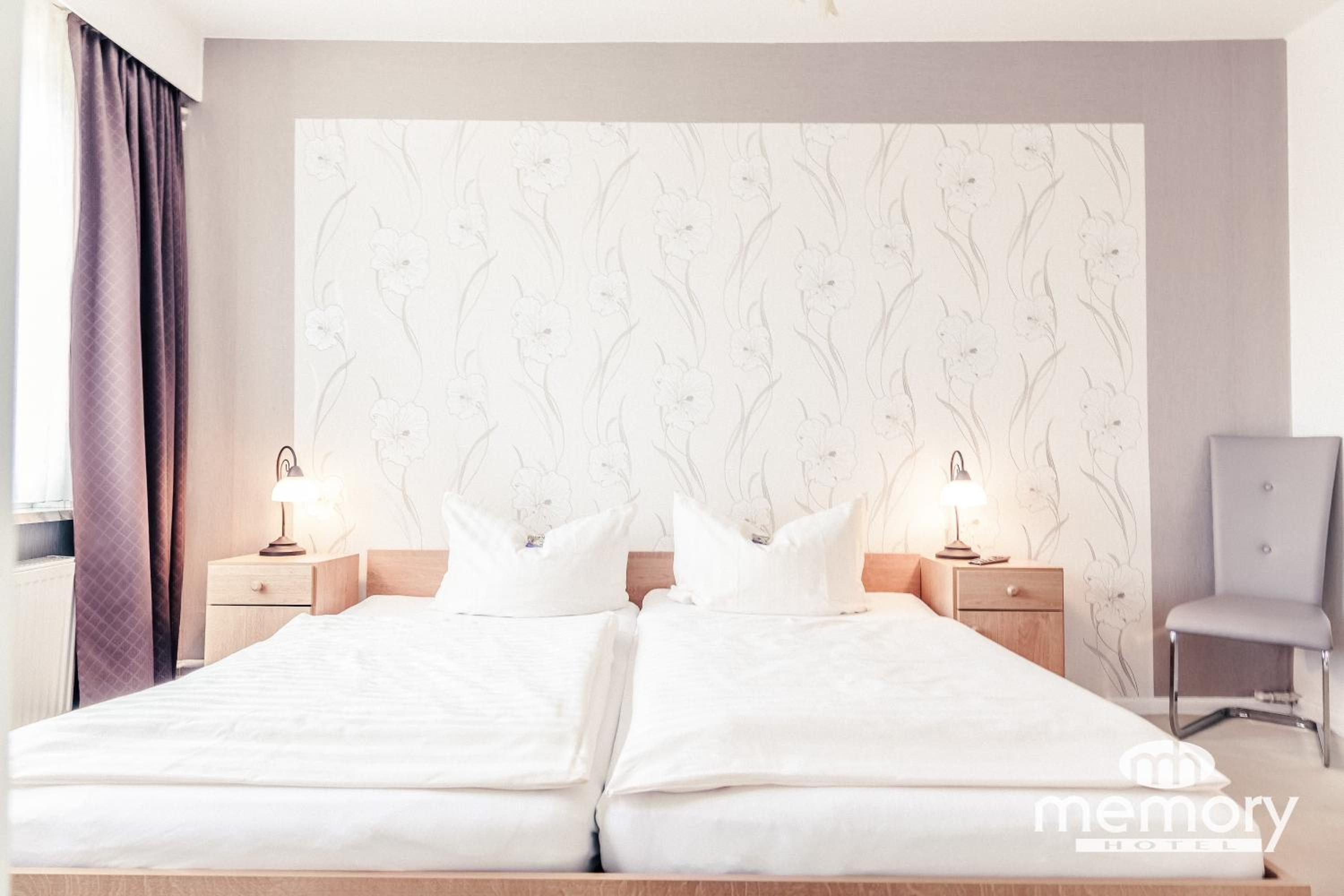 Double Room - Photo 6