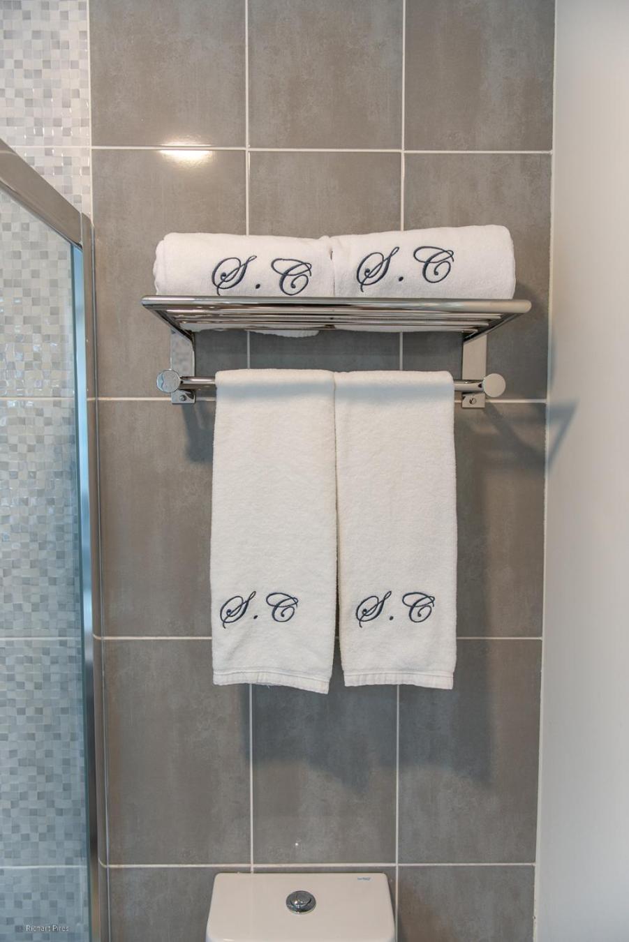 Double or Twin Room photo 3