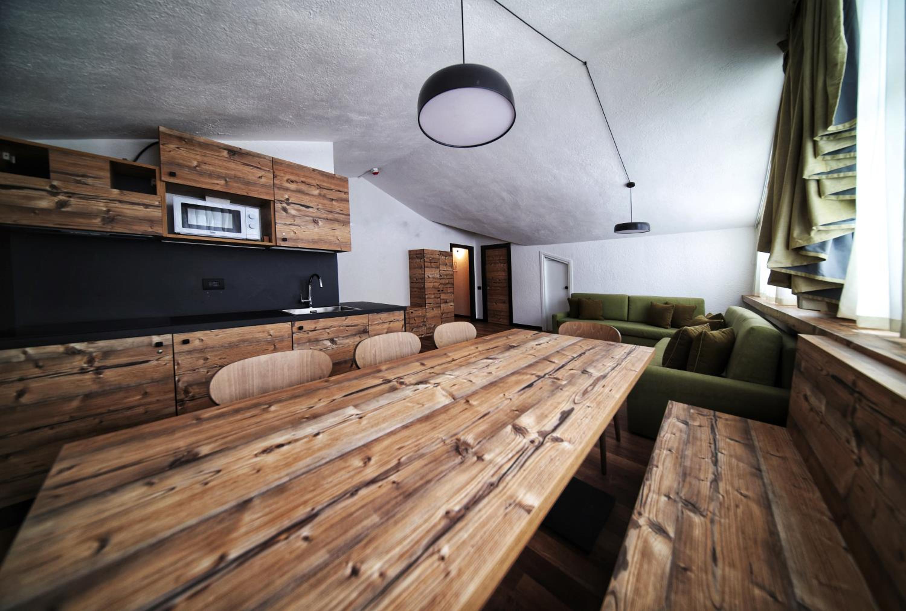 Two-Bedroom Apartment - Photo 7