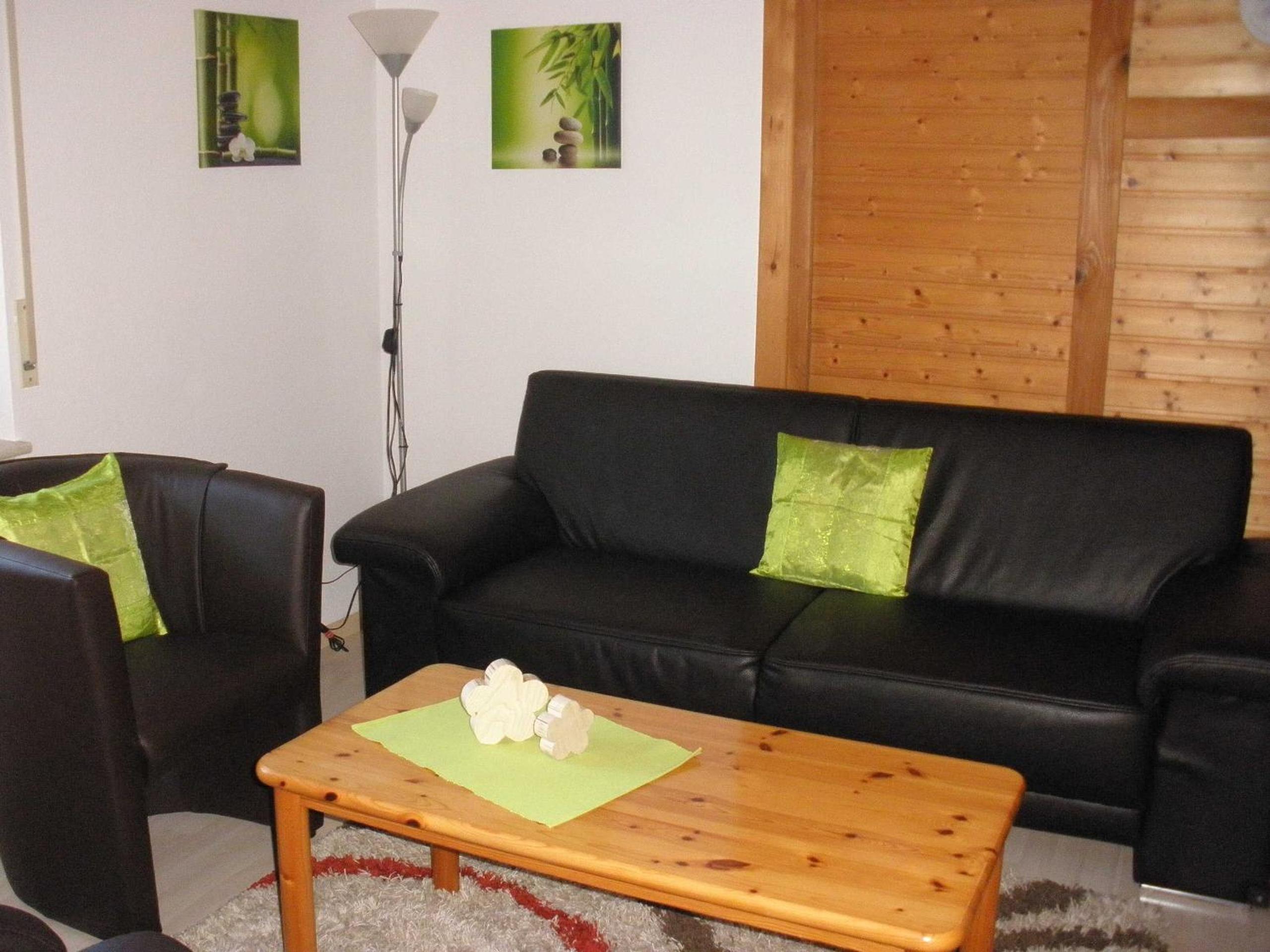 One-Bedroom Apartment with Balcony and Terrace photo 1