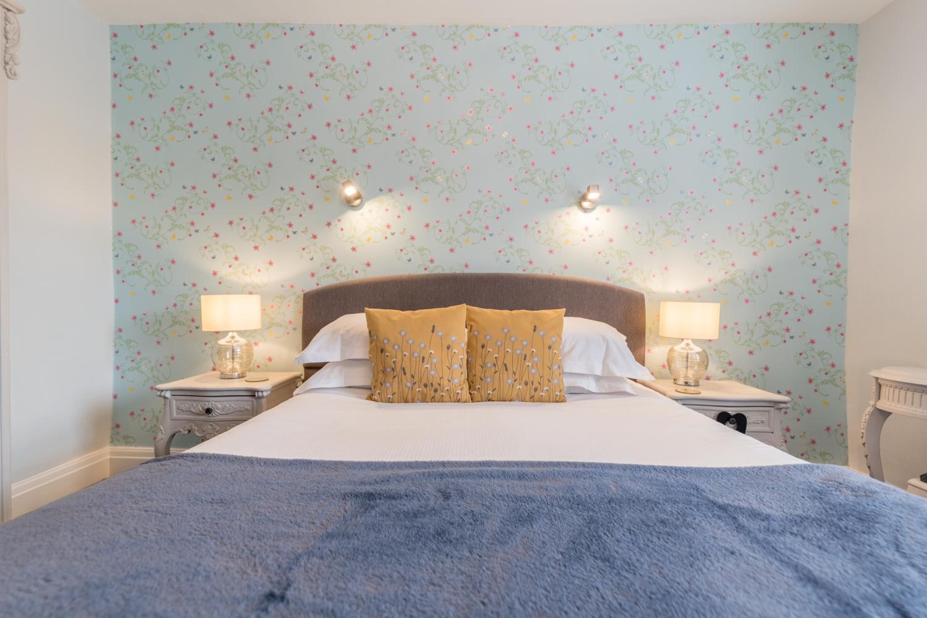 Standard Double or Twin Room photo 3