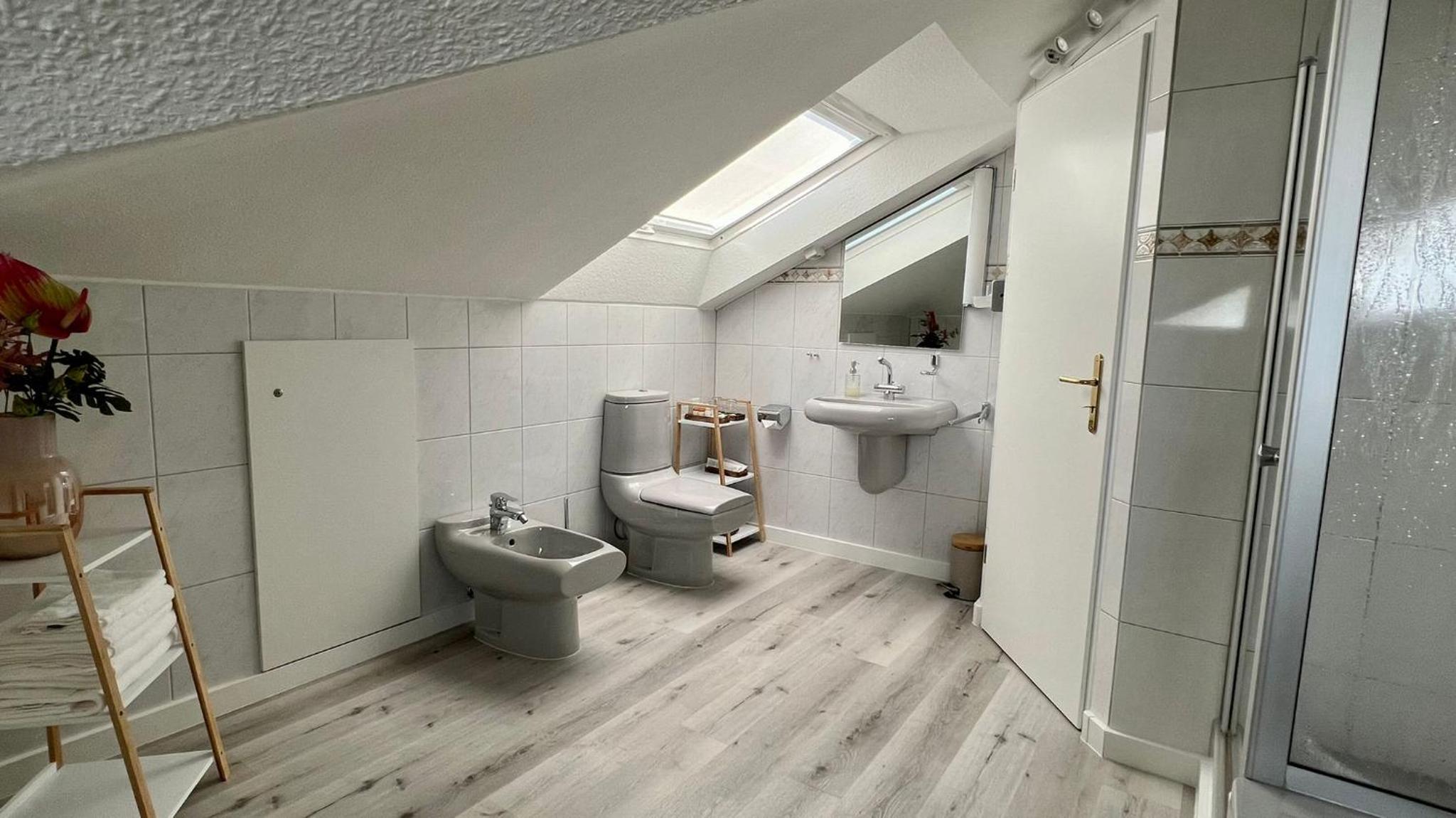 Double Room - Photo 27