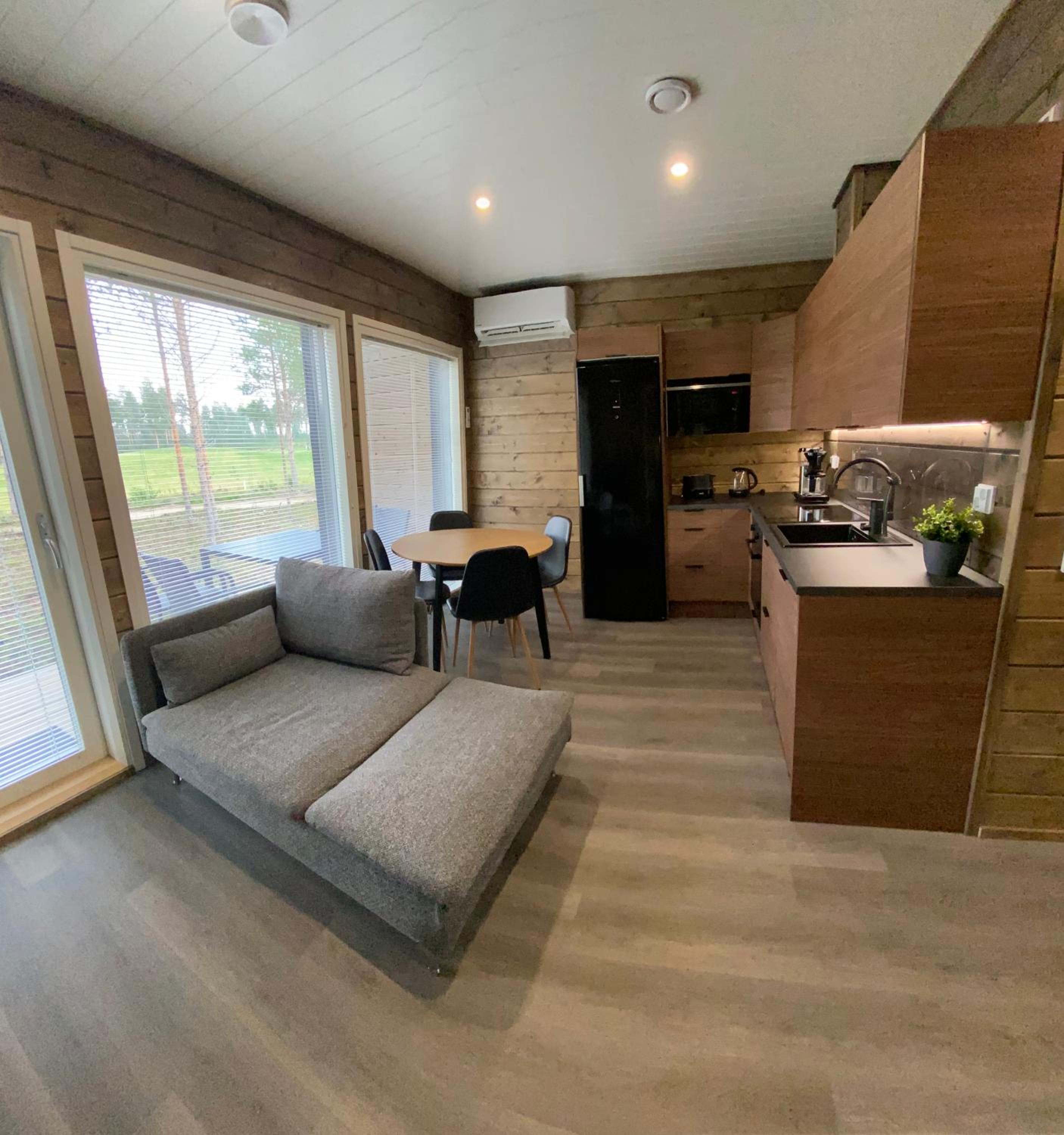 Two-Bedroom Chalet - Photo 20