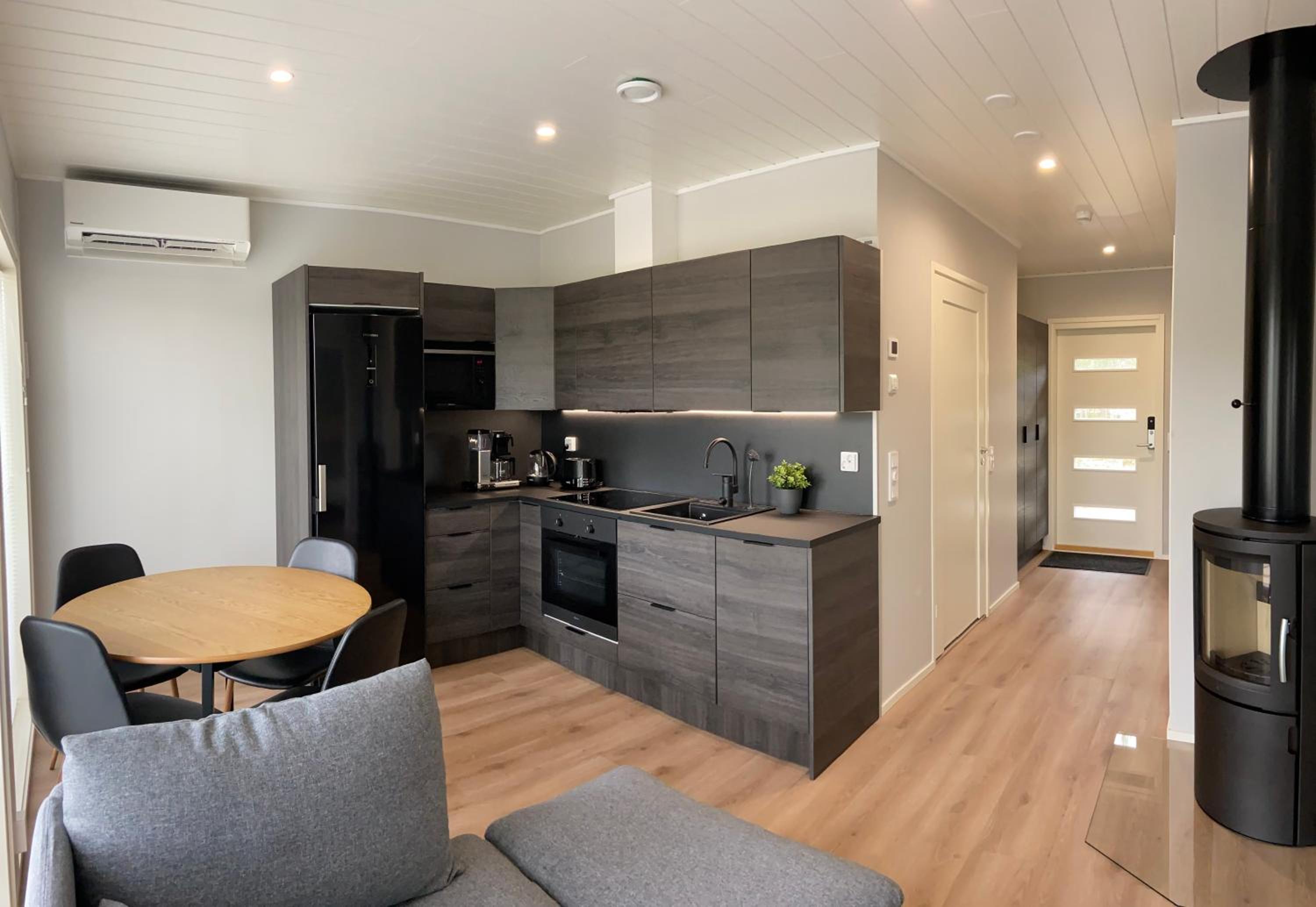 Two-Bedroom Chalet - Photo 24