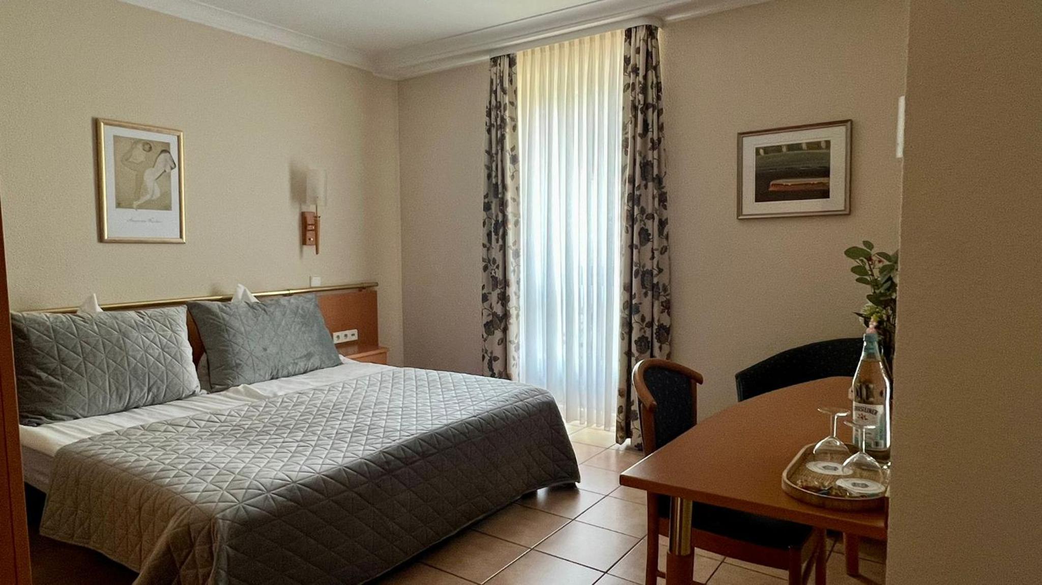 Double Room - Photo 24