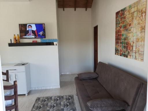 One-Bedroom House photo 1