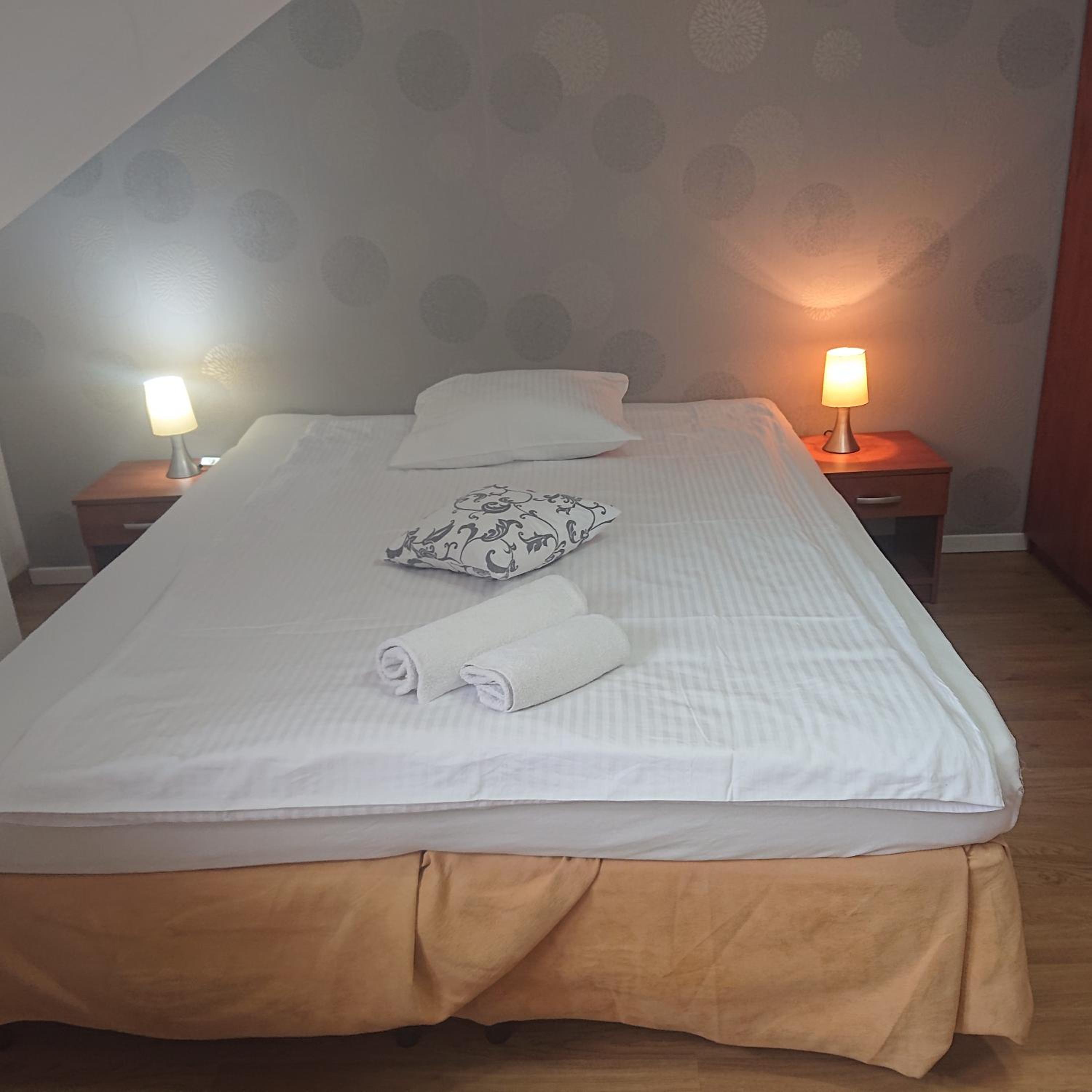 Double or Twin Room with Private Bathroom photo 1
