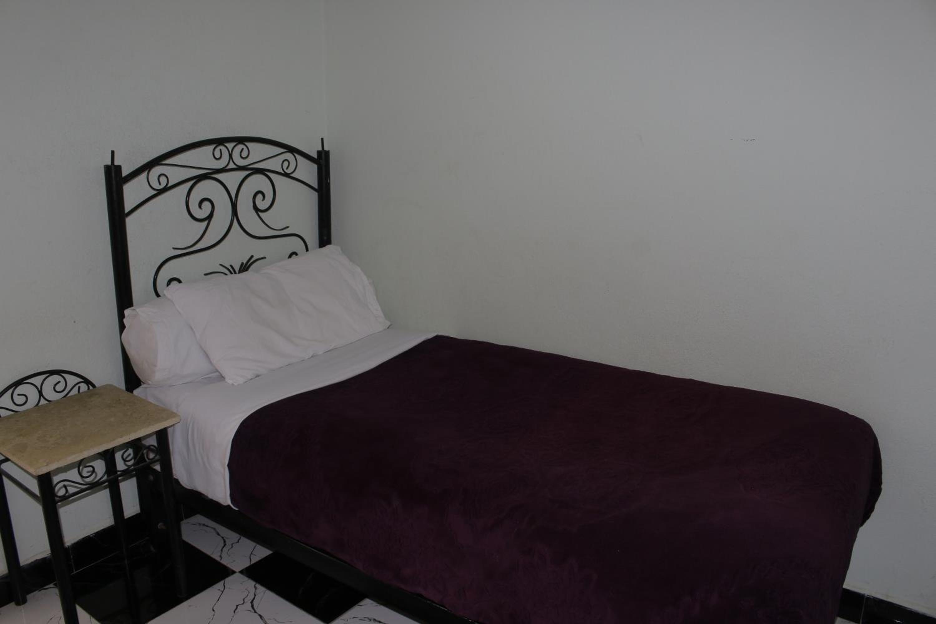 Double Room - Photo 1