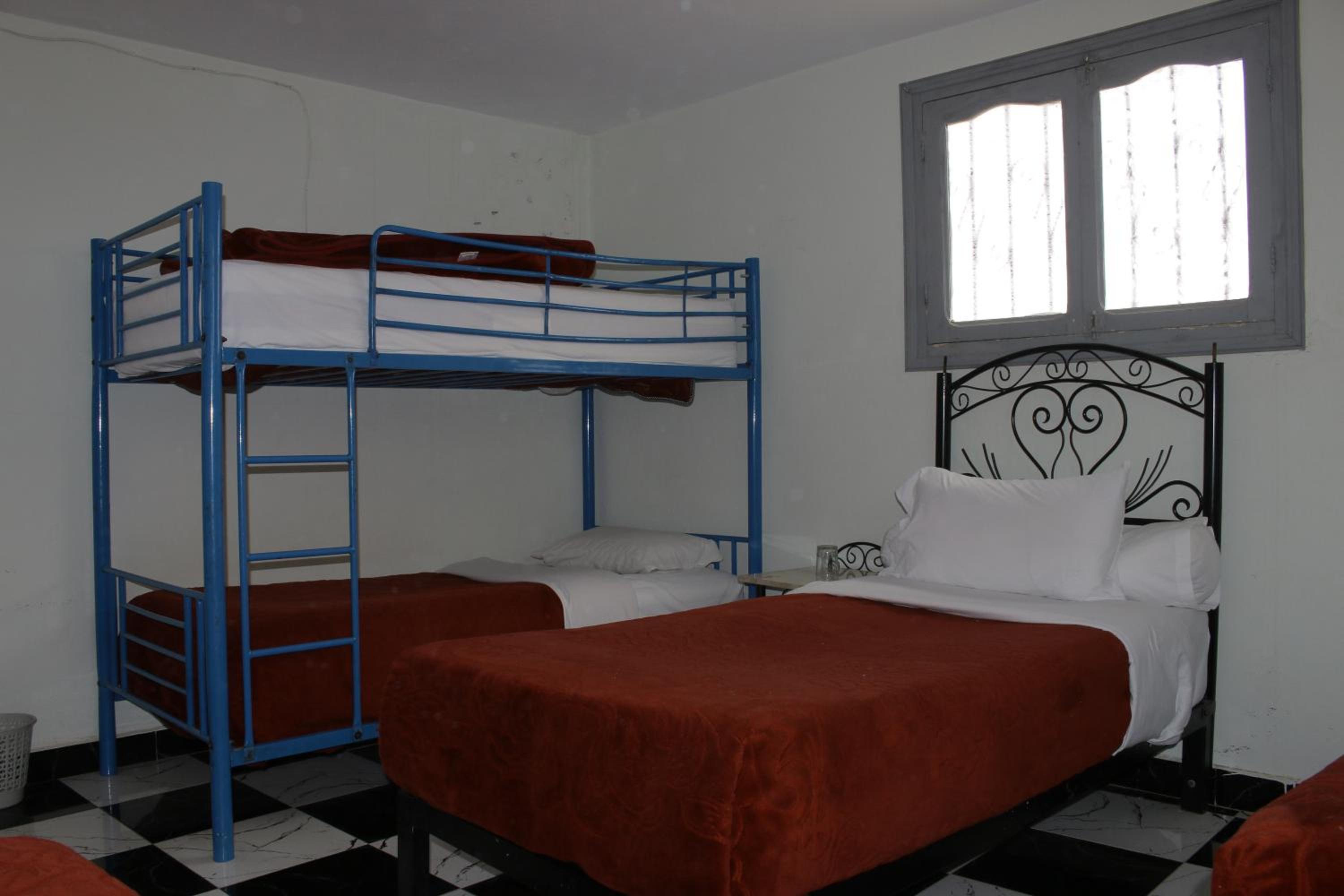 Quadruple Room - Photo 1