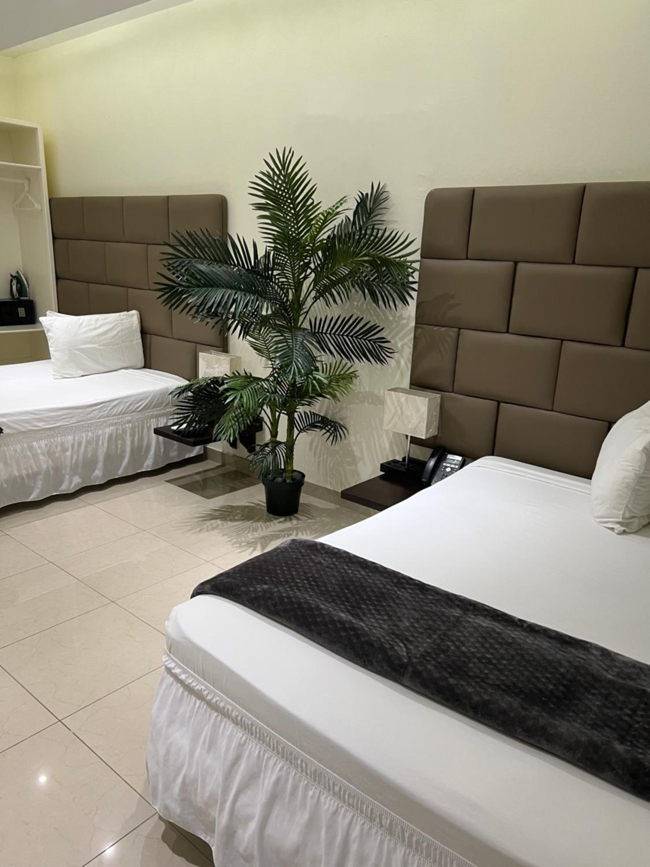 Budget Double Room photo 3