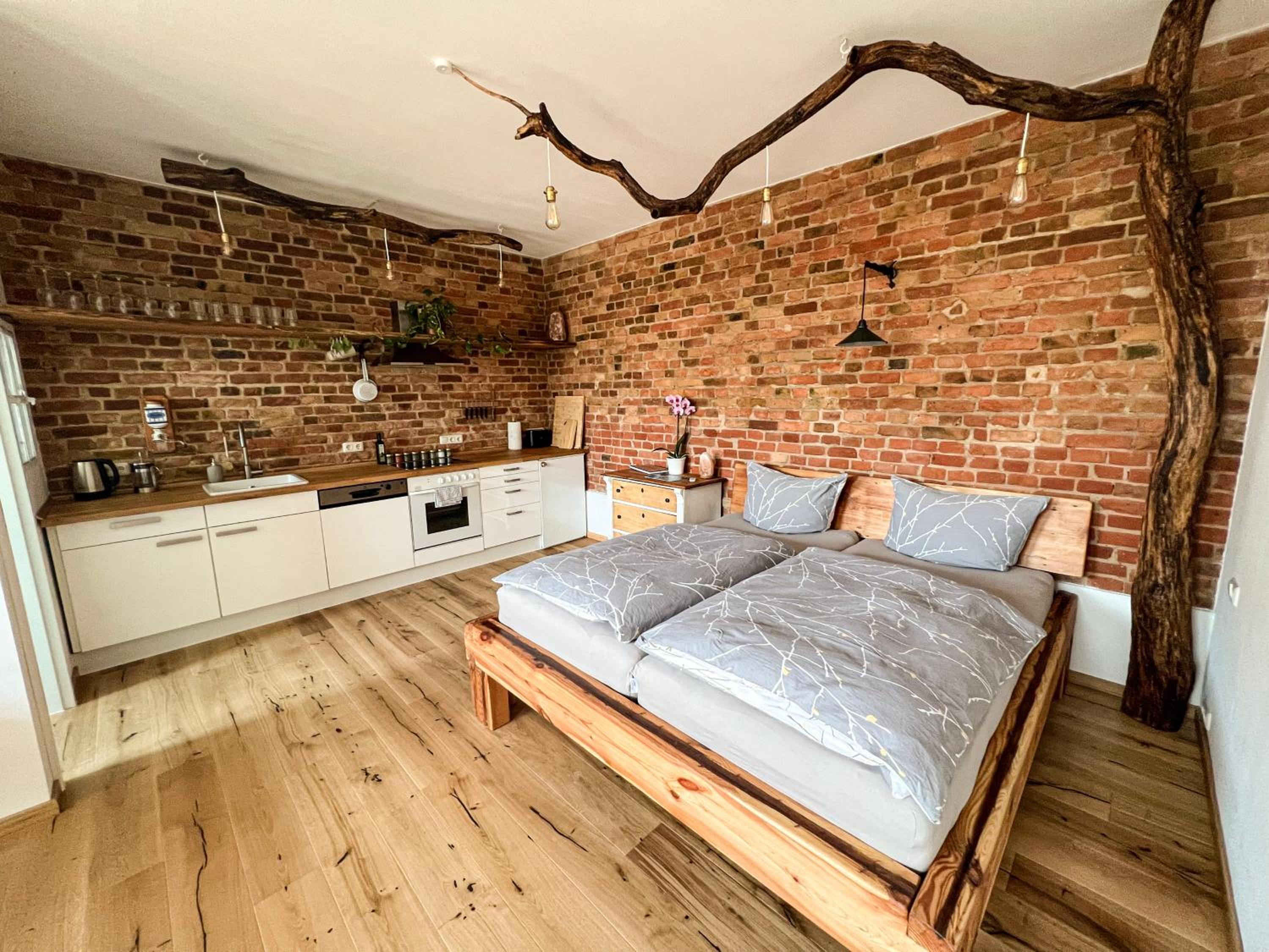 Studio Apartment photo 2